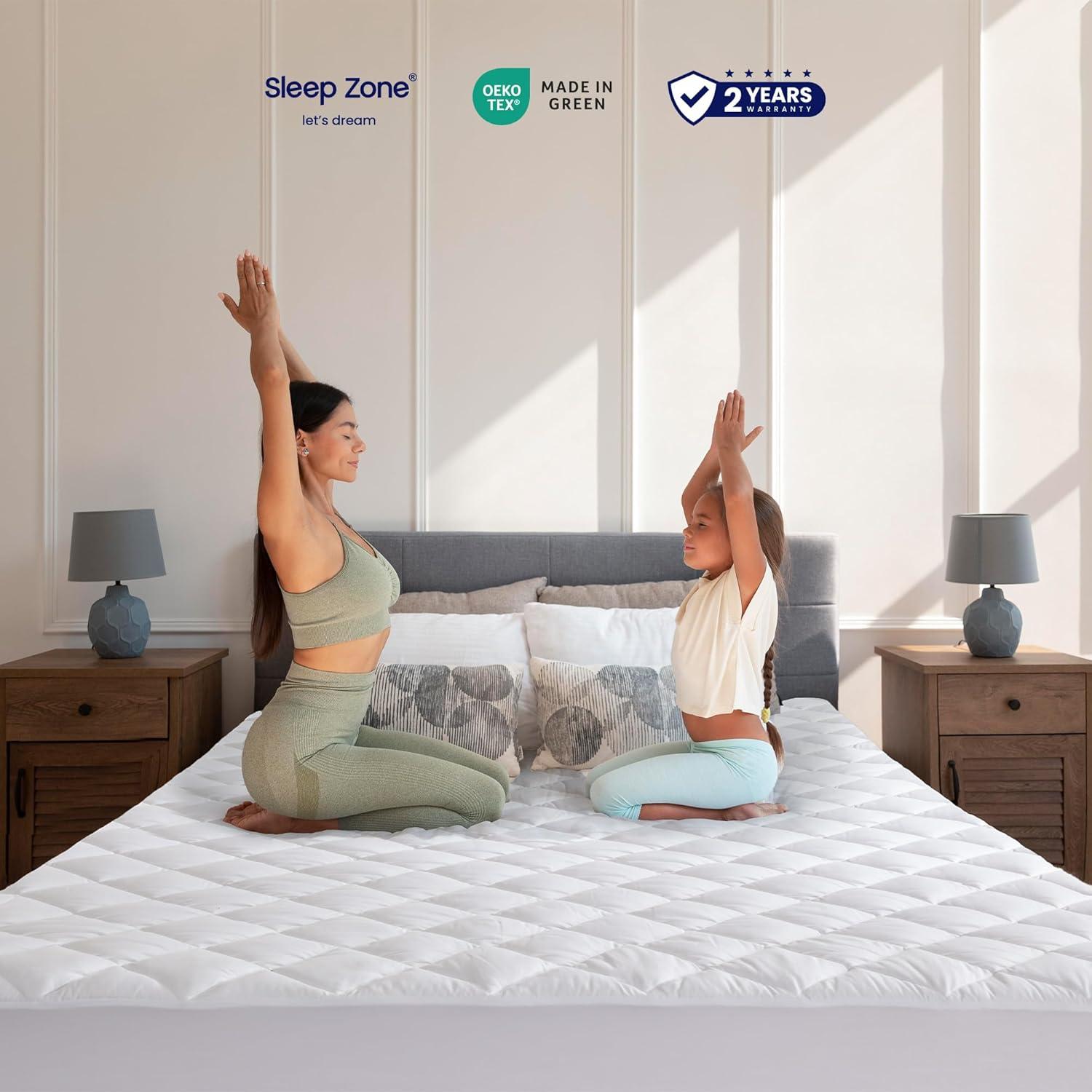 Mattress Pad - Soft and Hypoallergenic  - Thick and Odorless Polyester Filling - 152 Thread Count