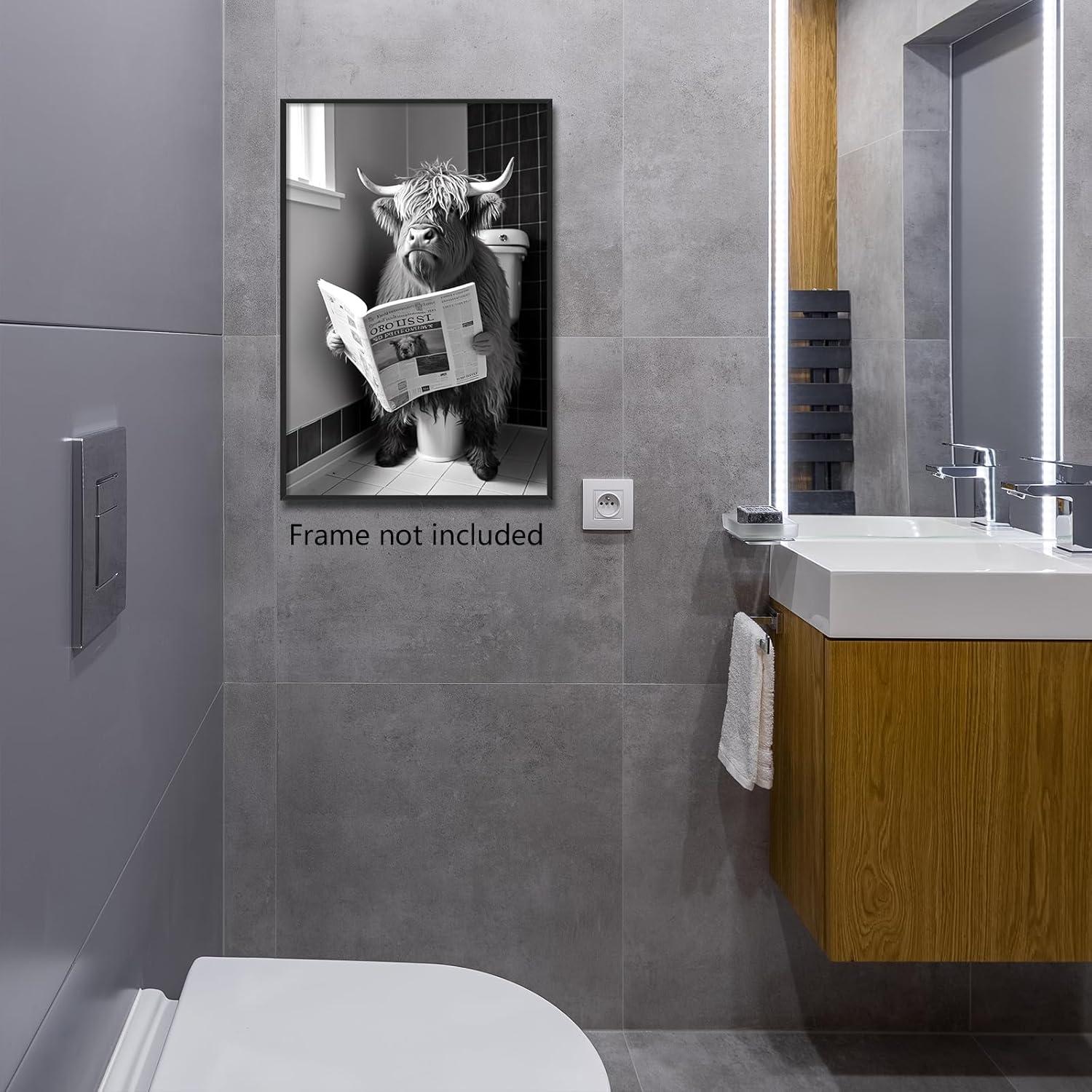 Yaasilinage Highland Cow Canvas Wall Art, Cow Sitting on The Toilet Reading Newspaper Print Poster, Funny Animal Bathroom Pictures for Toilet Guest Room Wall Decor 12x16in Unframed