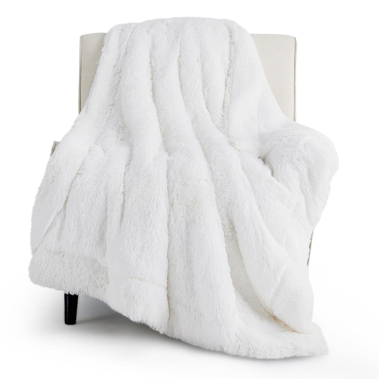 Bedsure Fluffy White King Size Blanket for Bed, Thick Soft Sherpa Faux Fur Fleece Bedding Fuzzy Plush Winter Warm Heavy Oversize Big Large King Blanket, Cozy White Gifts for Men Women, 108x90