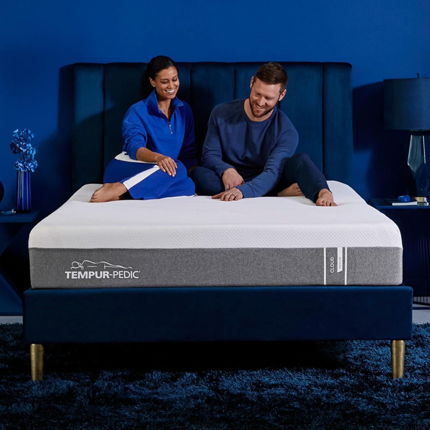 Tempur-Pedic Tempur-Cloud Medium Hybrid Bed in a Box, Queen