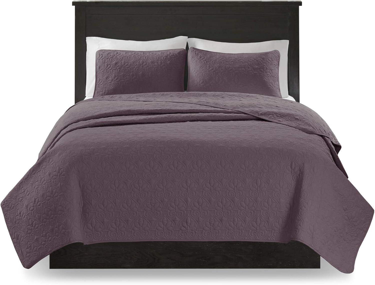 Quebec Reversible Quilt Set