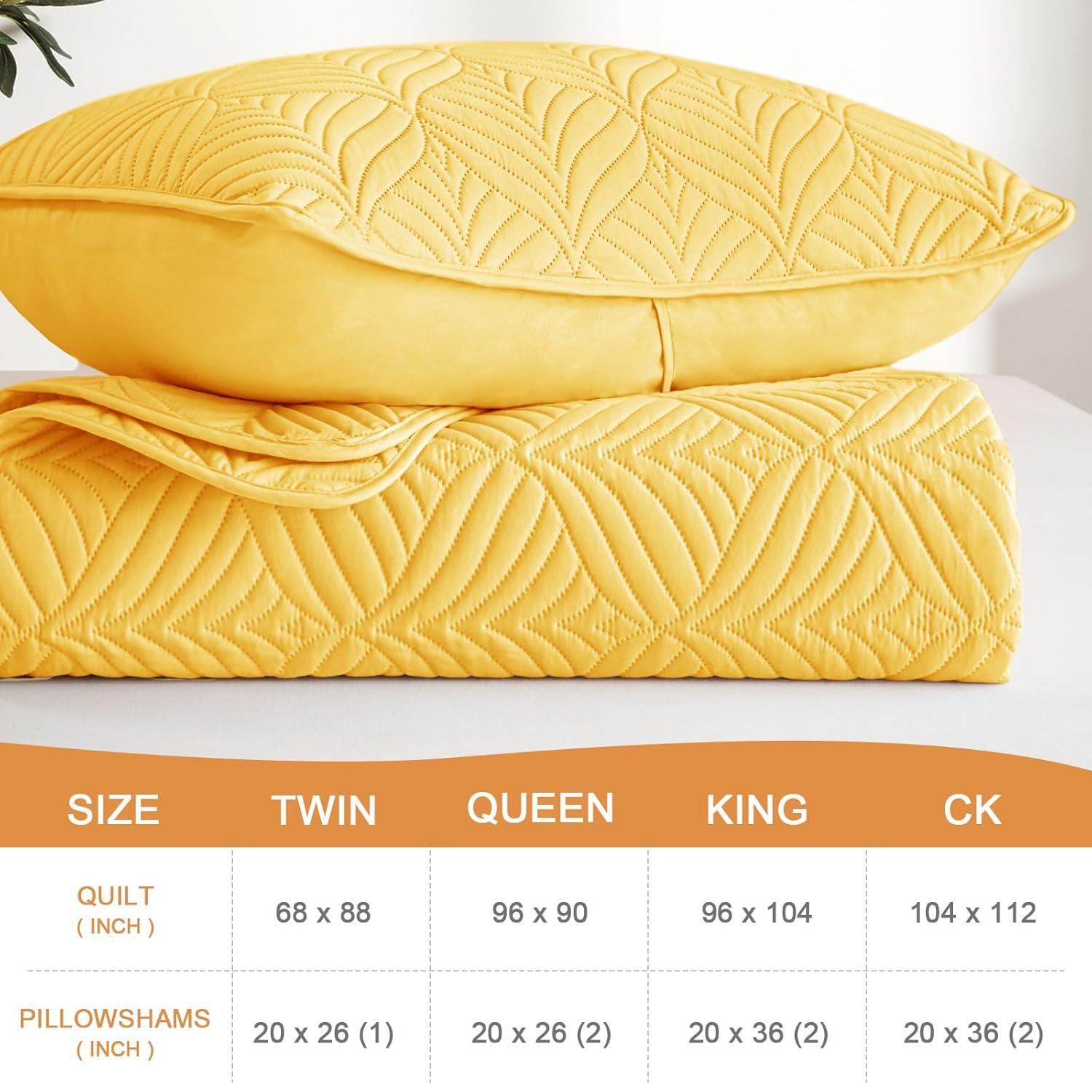 Whale Flotilla Microfiber Queen Size (96x90 inches) Quilt Set Lightweight Ultrasonic Quilted Bedspreads Coverlets Set with Classic Pattern, Yellow, 3 Piece (1 Quilt, 2 Pillow Shams)