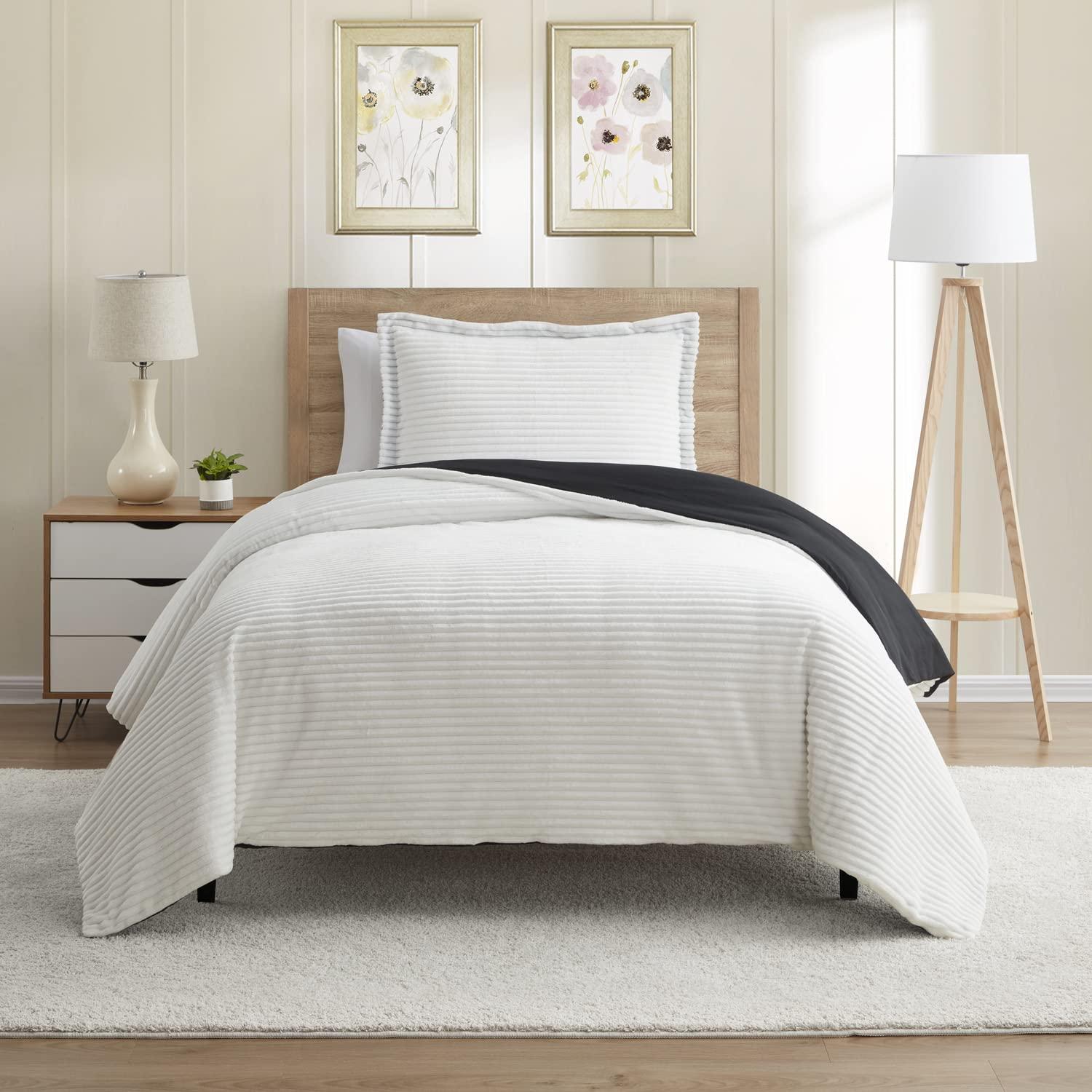 Nestl Premium Flannel Duvet Cover Set, 2 PC Reversible Twin Comforter Cover Set with Zipper Closure & Pillow Shams - Black & White