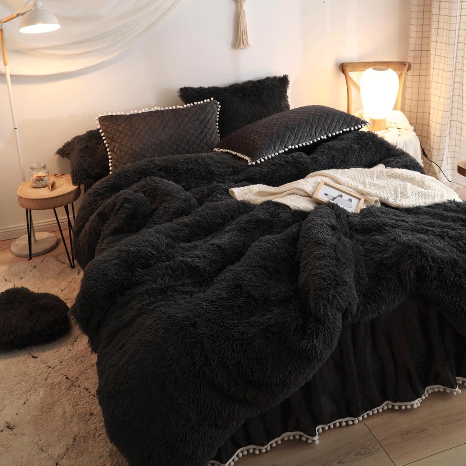 Plush Black Comforter Cover Queen Set, Soft Faux Fur Fluffy Black Bedding Queen Set 3 Pieces (1 Fuzzy Duvet Cover + 2 Furry Pillow Cases) Shaggy Bed Set, Zipper Closure