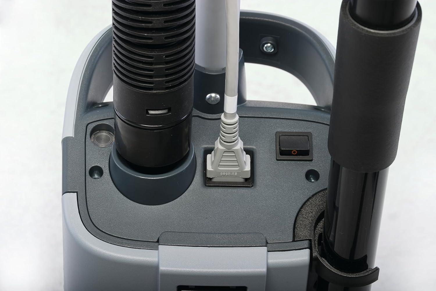 Nilfisk Advance VU500 12 Single Motor Commercial Vacuum