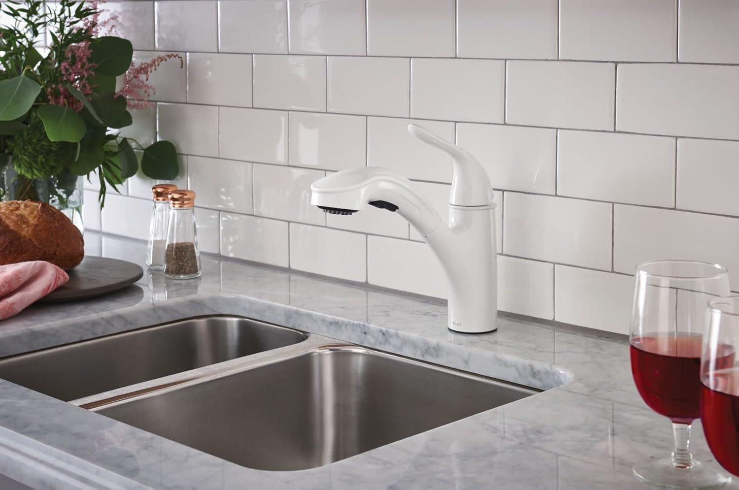 Moen Brecklyn Single-Handle Pull-Out Sprayer Kitchen Faucet with Power Clean Technology