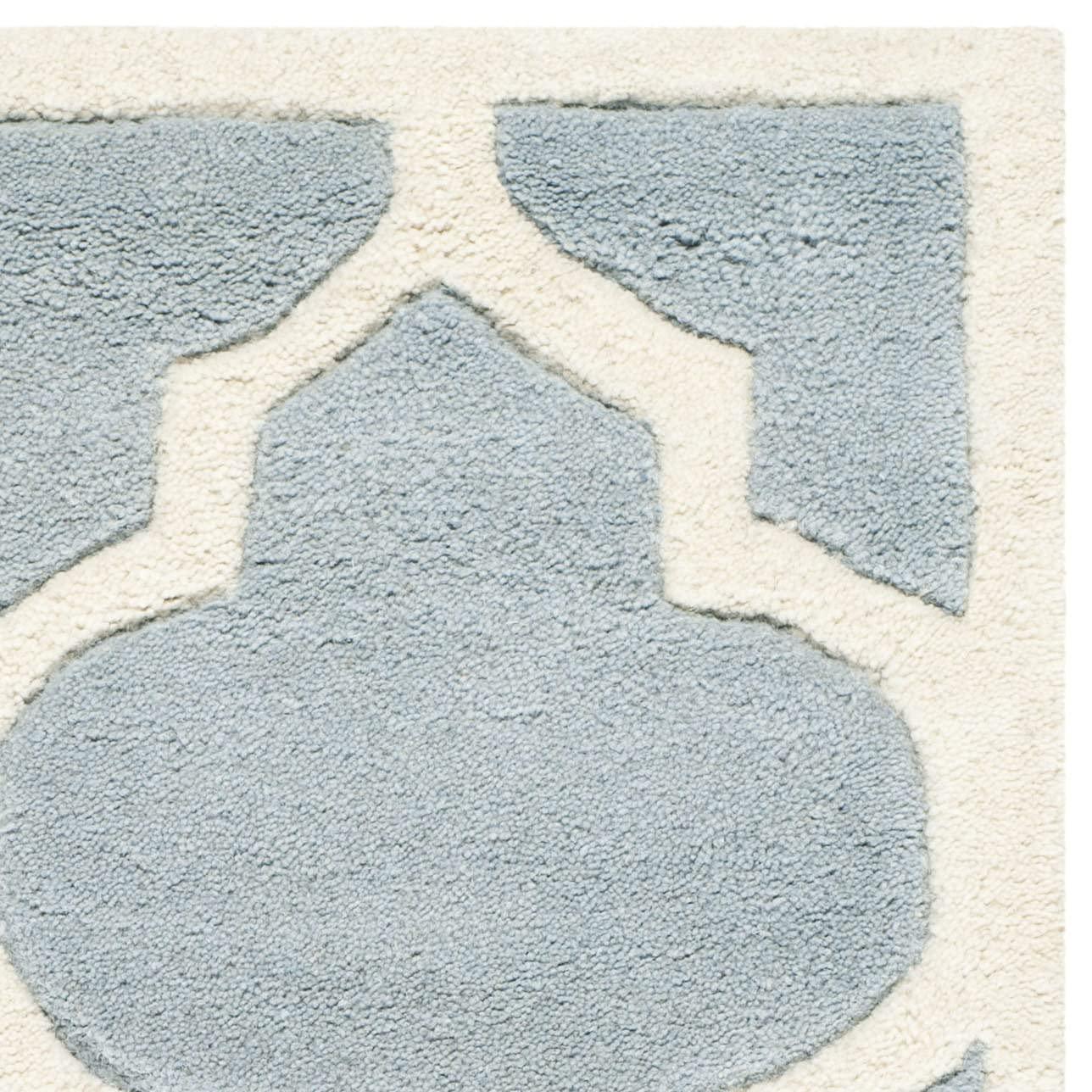 SAFAVIEH Chatham CHT733B Handmade Blue / Ivory Rug