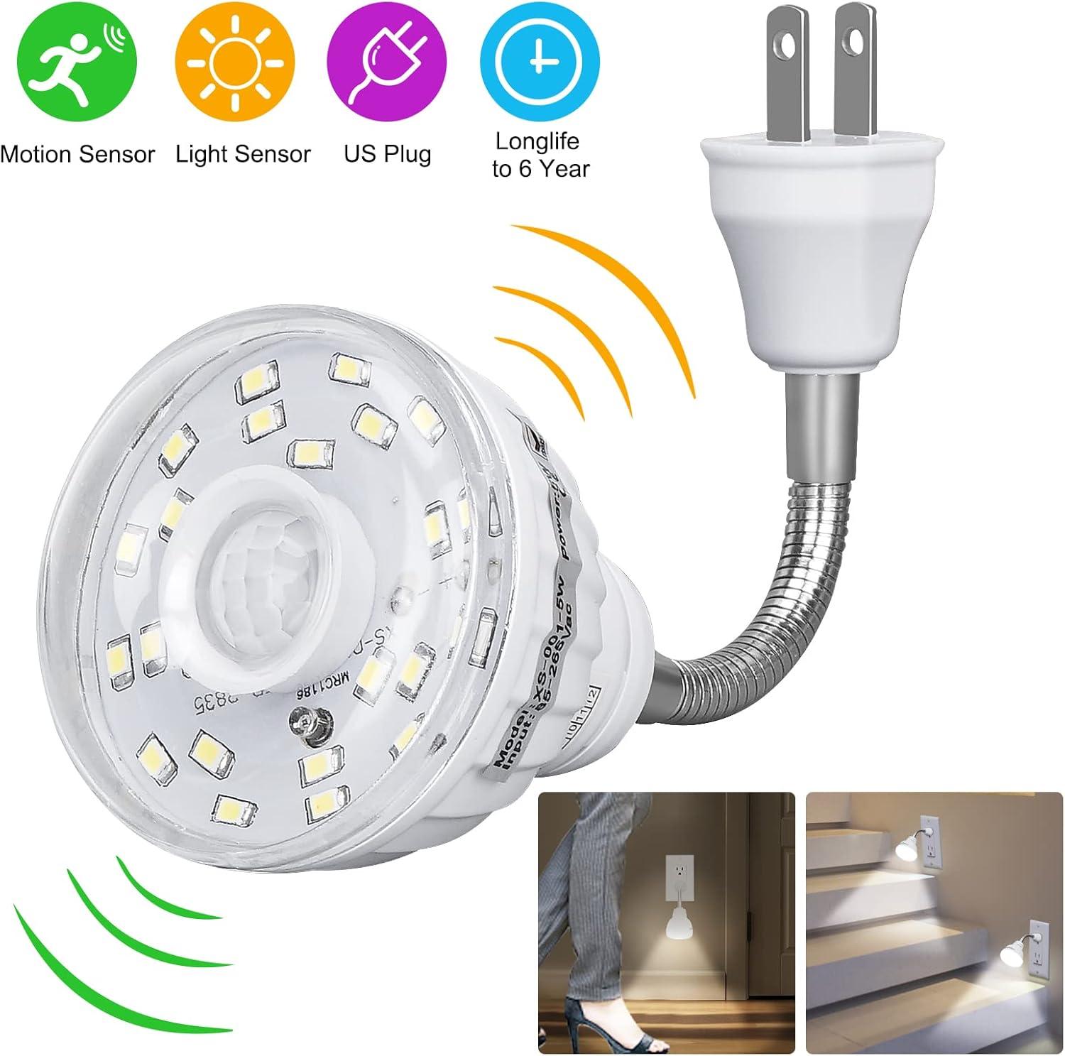Plug in Motion Sensor Night Light Indoor, PIR Infrared Motion-Activated LED Night Light for AC Outlet,Dusk to Dawn Sensor Smartlight,360° Directional Rotating for Garage Stairway, 5W White