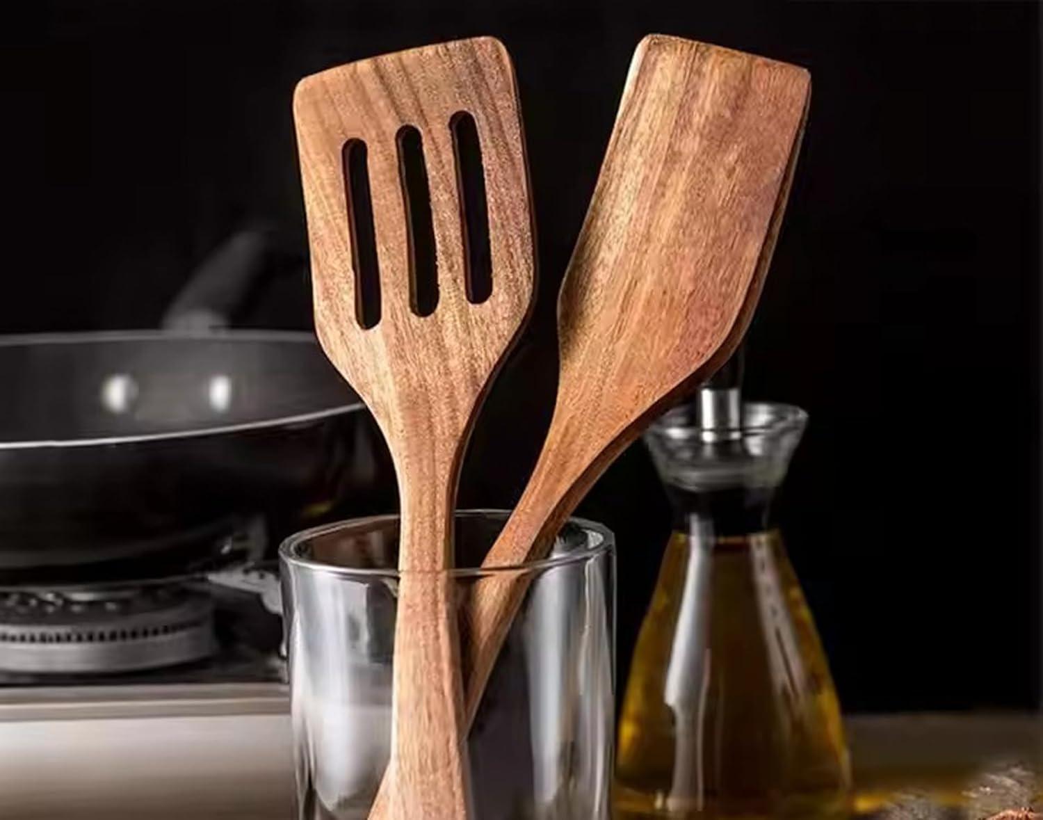 2 Pack Wood Spatula Wooden Turners for Cooking Acacia Wood Cooking Spoon Slotted Turners Wooden Kitchen Utensils Non-stick Kitchen Utensils with Frying Spatula Turner Flipper Spatulas Set