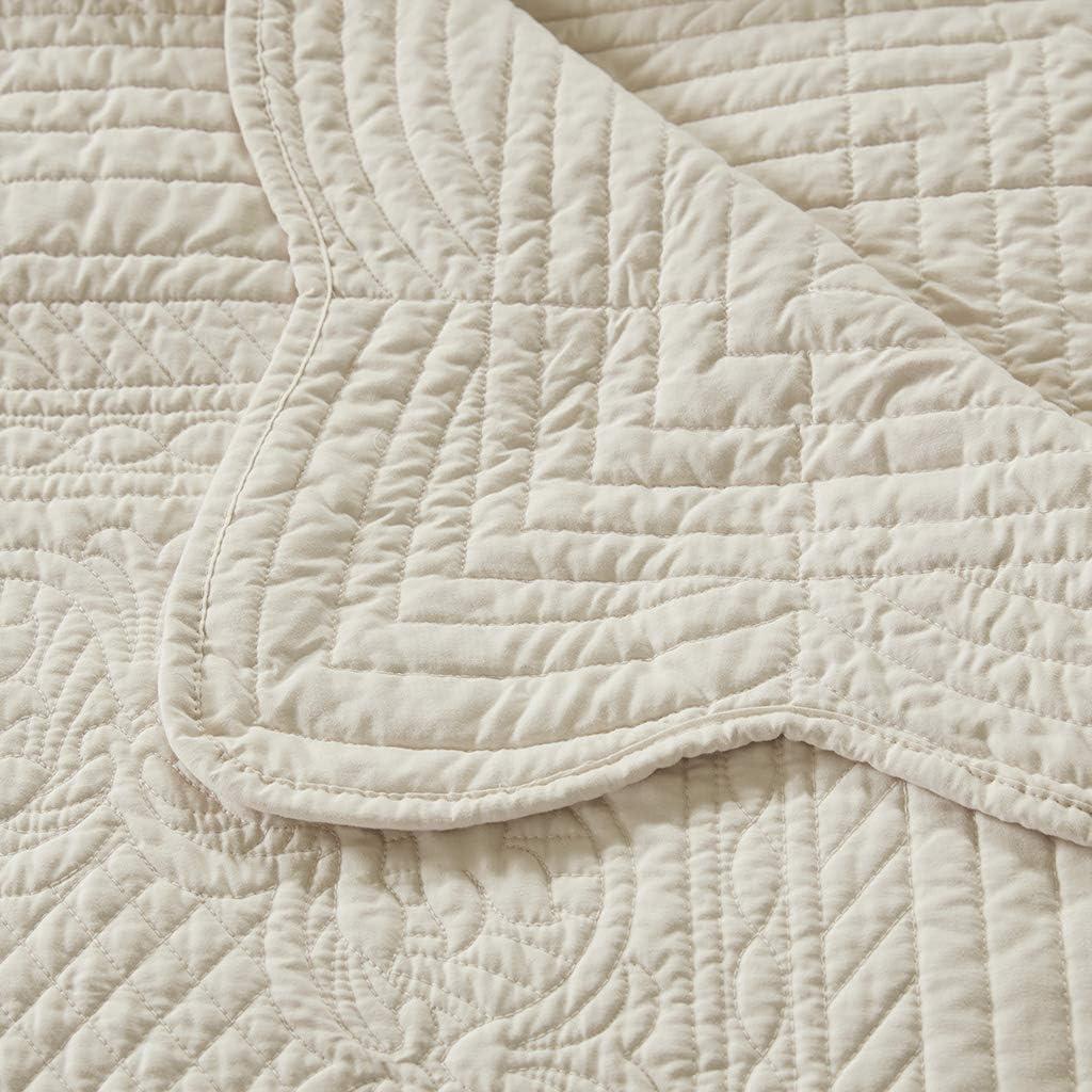 60"x72" Marino Quilted Throw Blanket with Scallop Edges