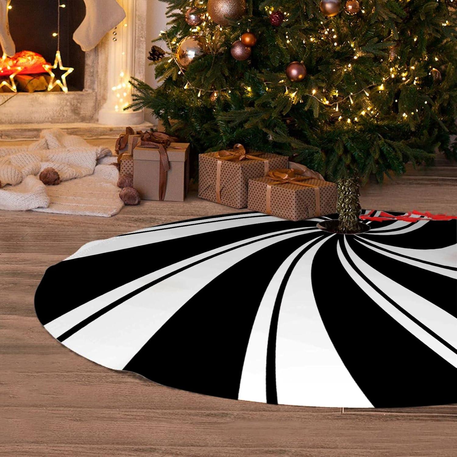 36 Inch Black and White Swirl Polyester Christmas Tree Skirt