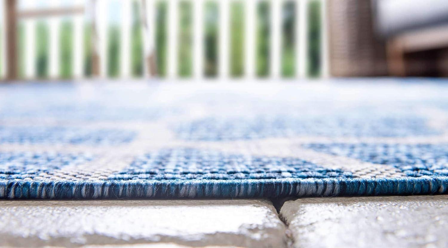Unique Loom 5' 1 x 8' 0 Rectangle Indoor/Outdoor Safari Blue Area Rug