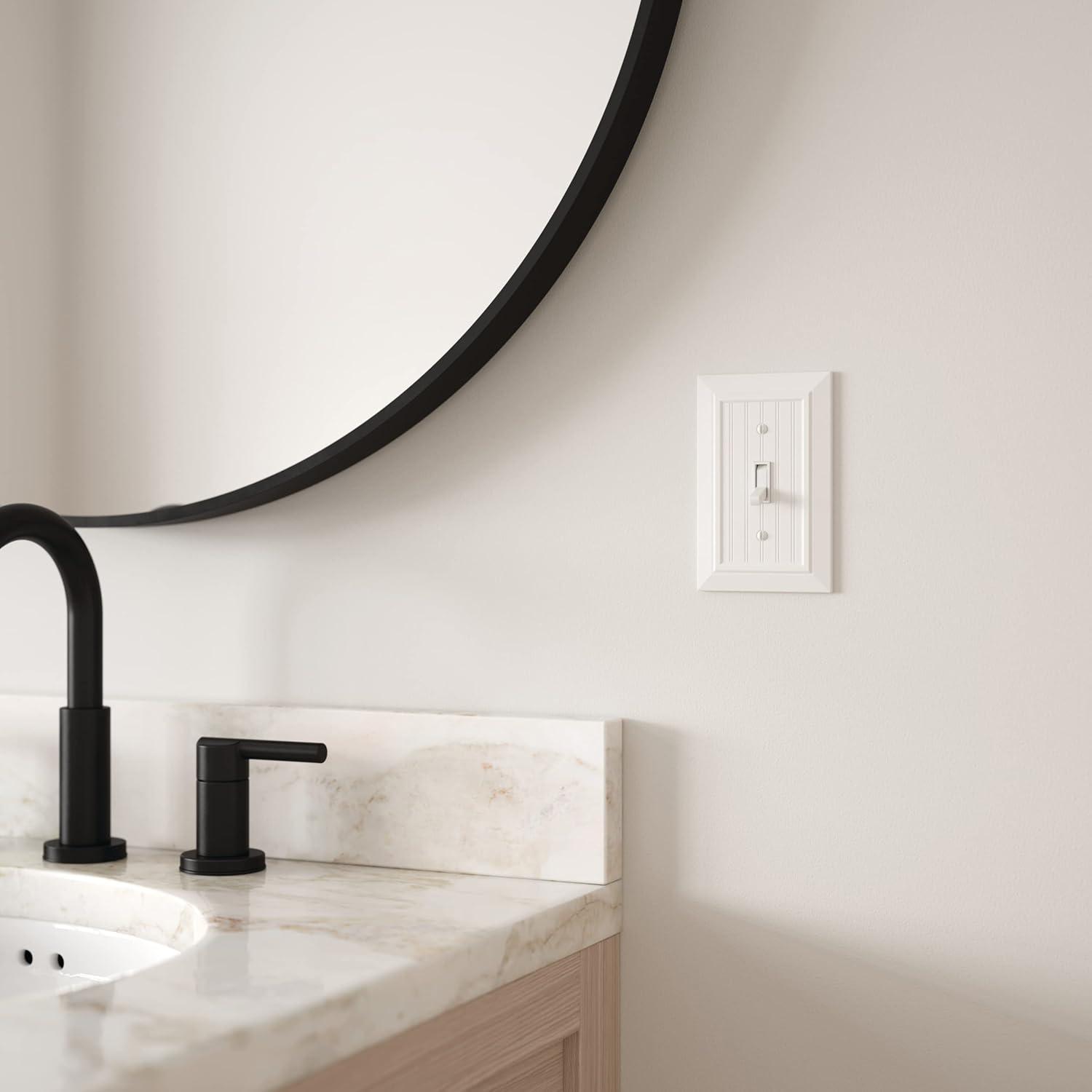 Franklin Brass Classic Beadboard 1-Gang Toggle Light Switch Wall Plate