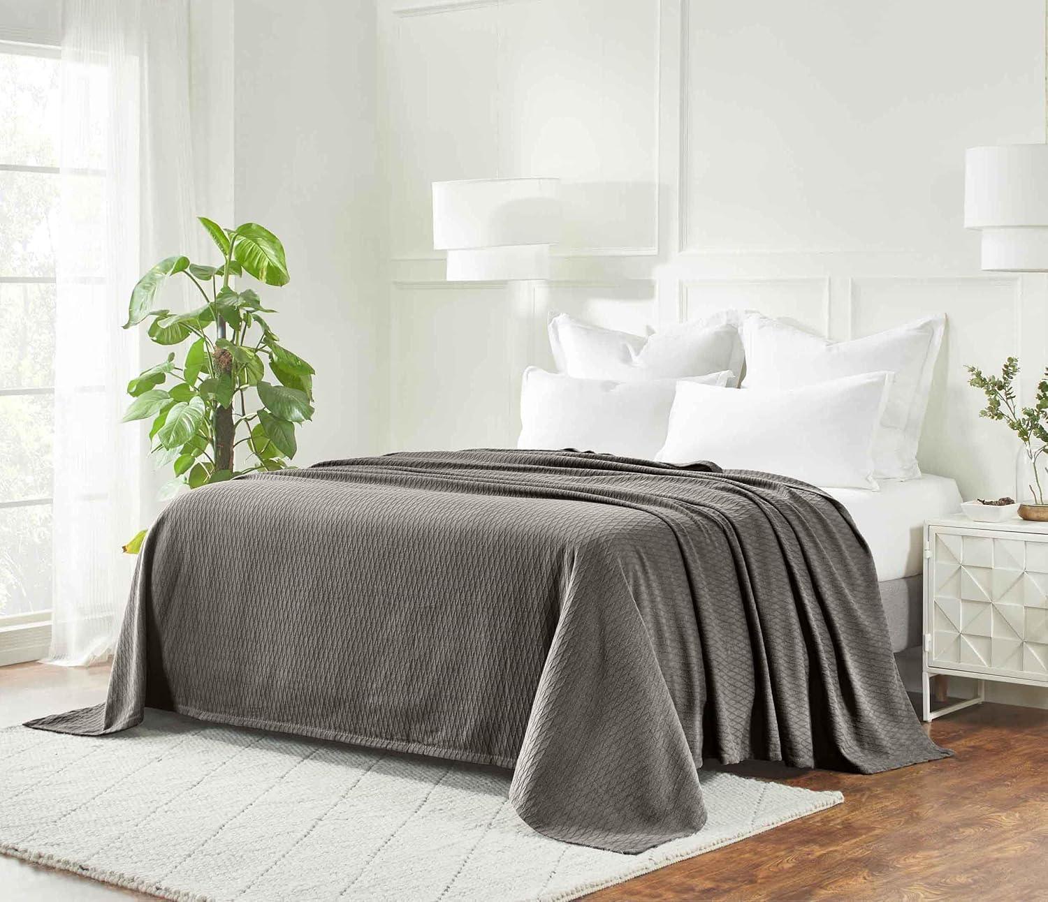 Superior Diamond Weave All-Season Bedding Cotton Throw Layering Blanket