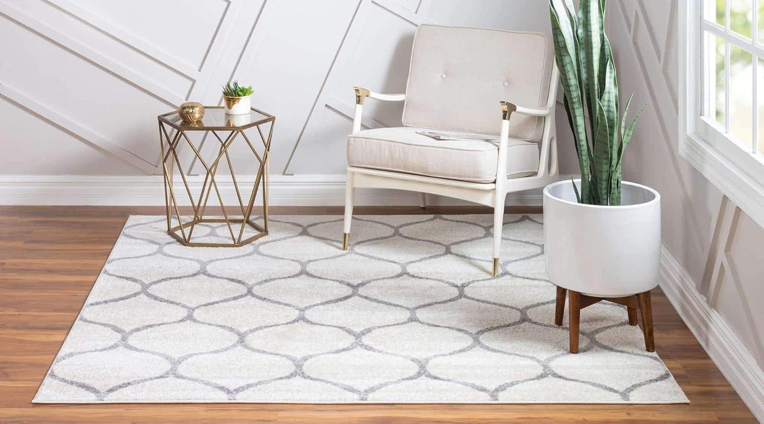 Unique Loom 7' 0 x 7' 0 Trellis Frieze Rounded Ivory Area Rug
