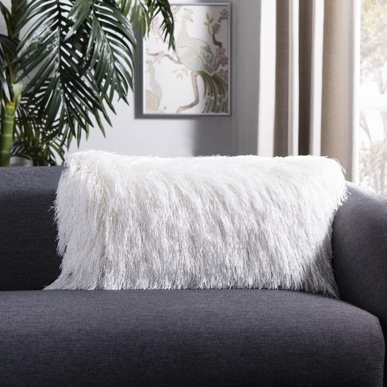 Safavieh Polypropelene Throw Pillow