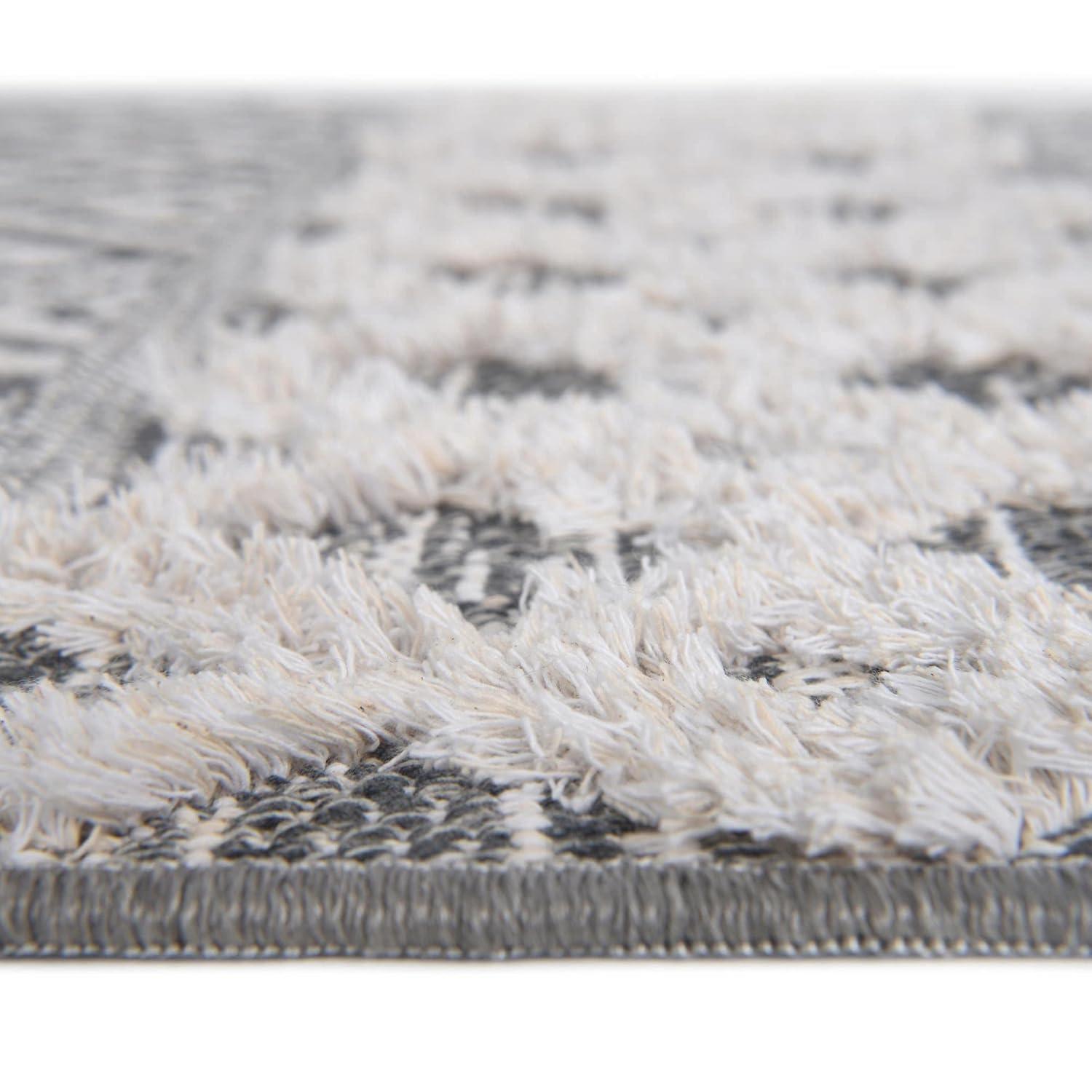 Sabrina Soto Valencia Casa Rug