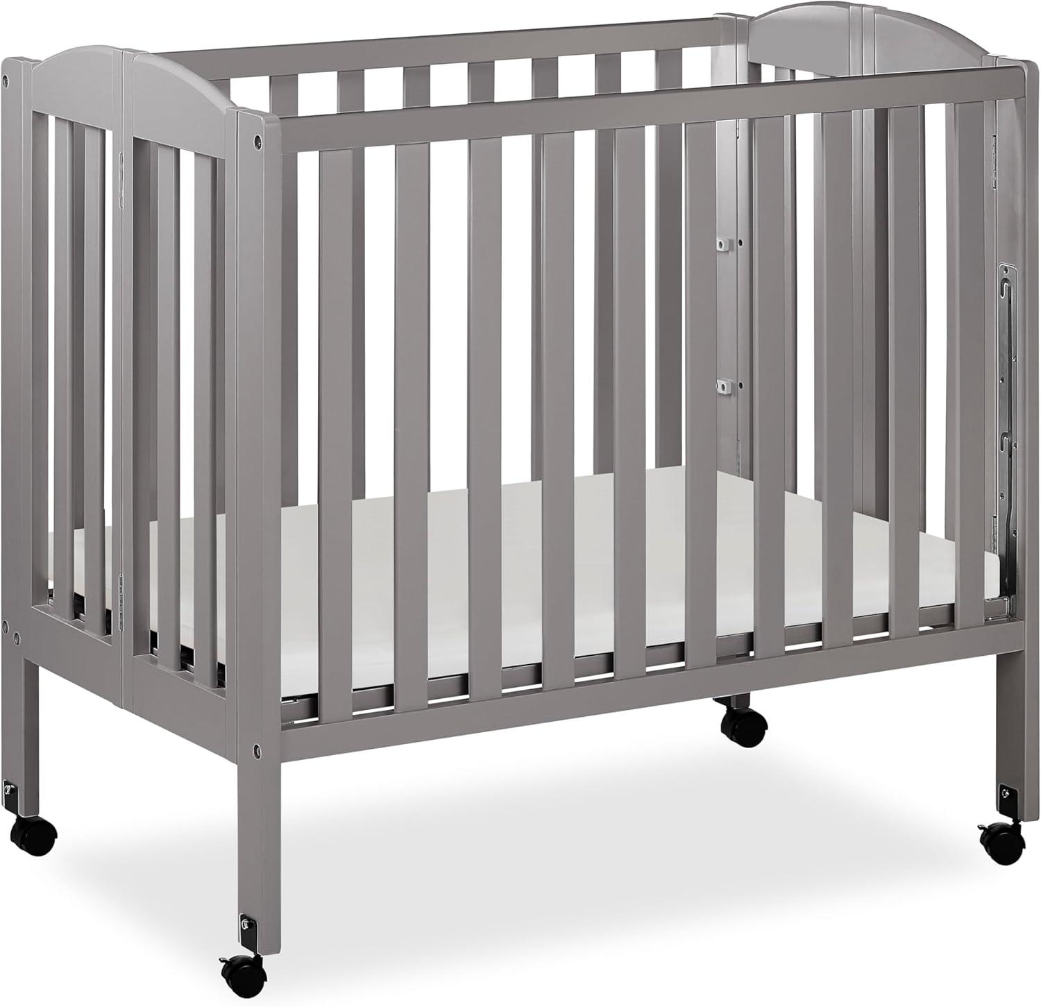 Dream On Me 2-in-1 Mini Convertible Portable Crib