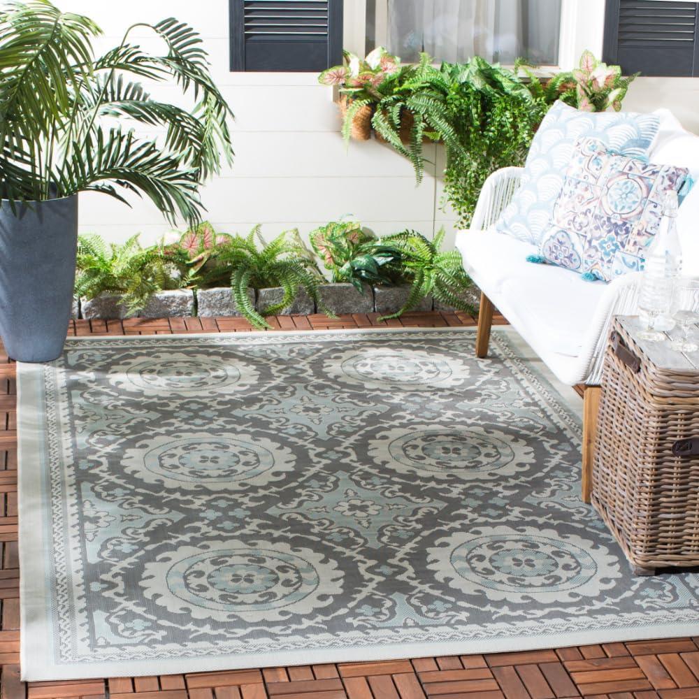 Courtyard CY7059 Power Loomed Indoor/Outdoor Area Rug - Light Grey/Anthracite - 4'x5'7" - Safavieh.