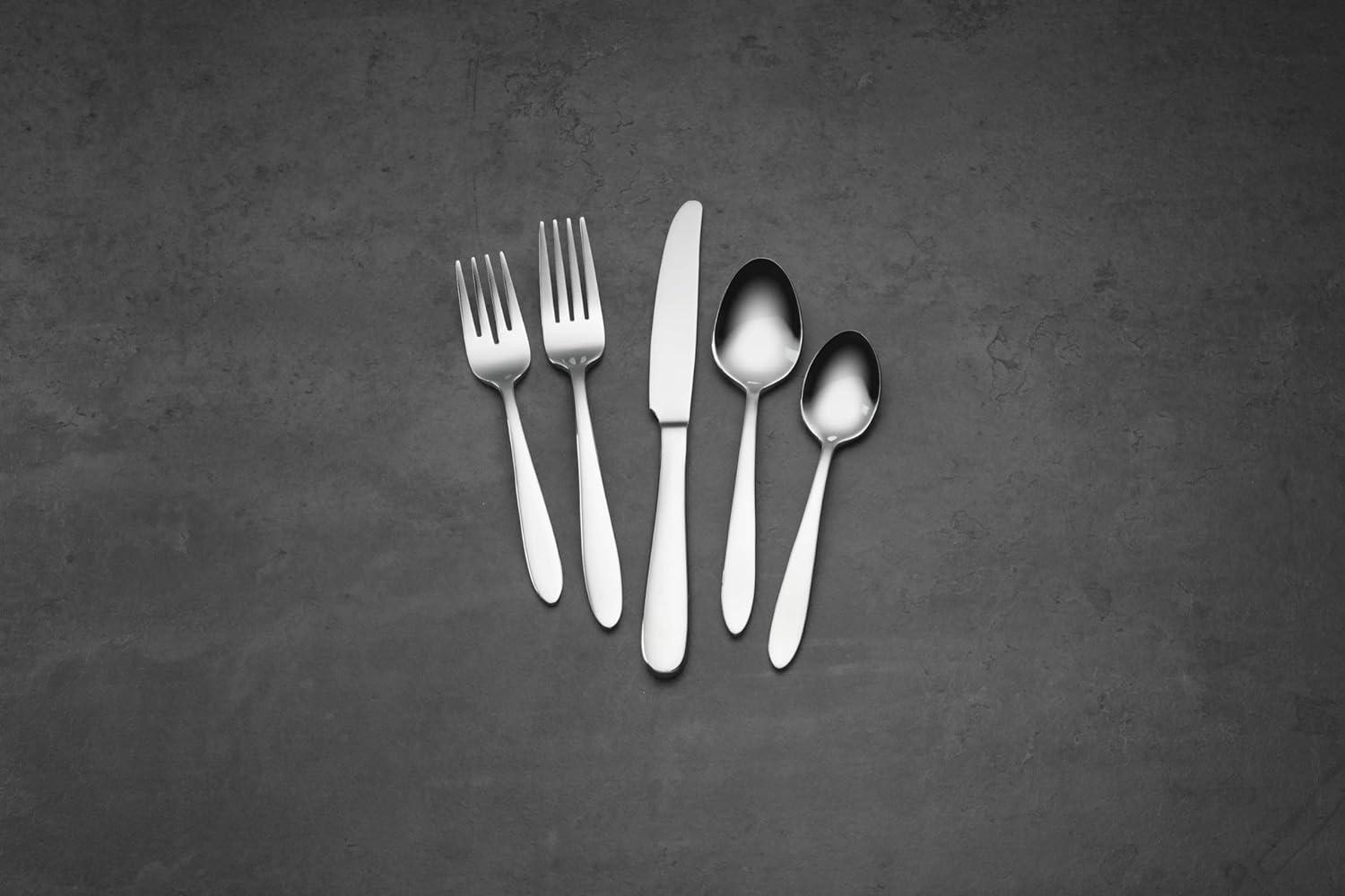 Oneida 20pc Stainless Steel Mooncrest Flatware Set