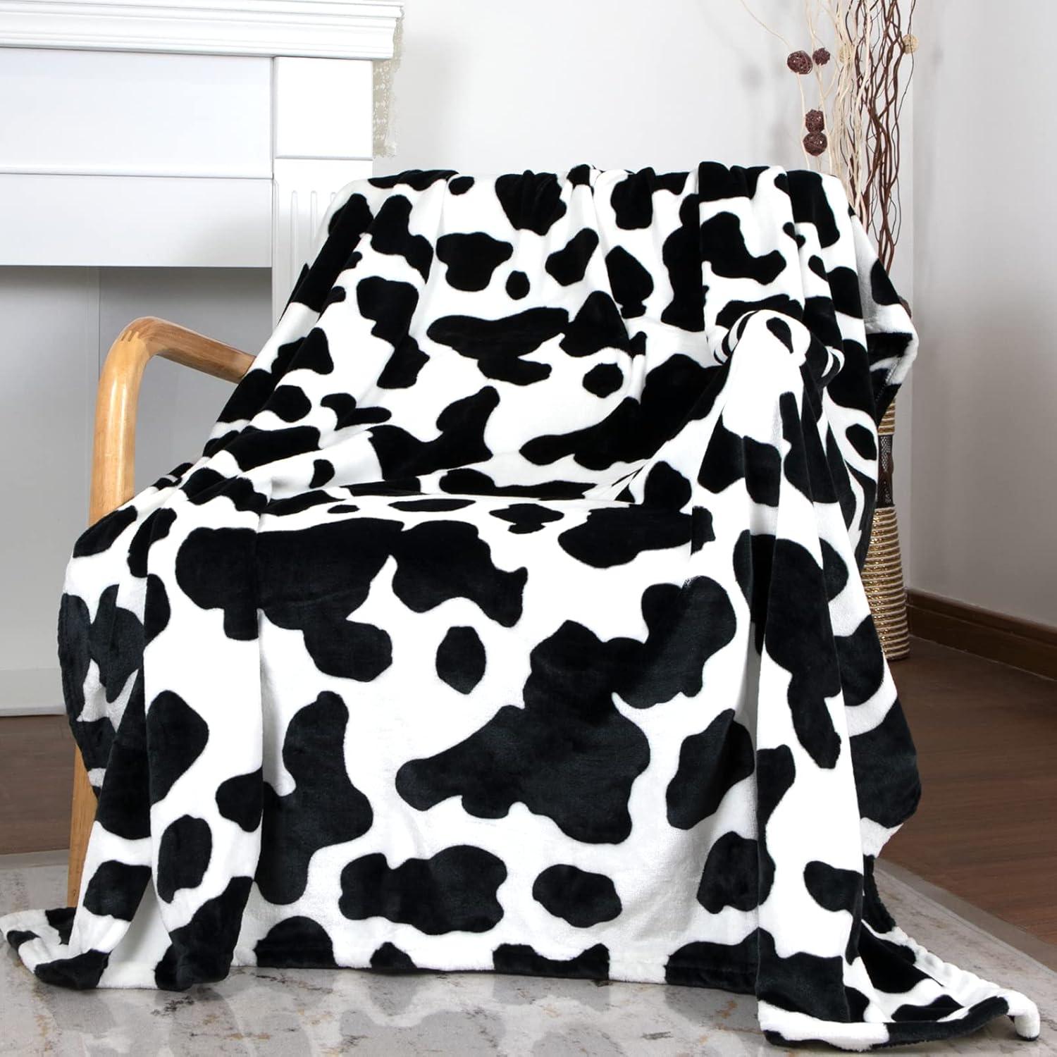 Black and White Cow Print Fleece Throw Blanket