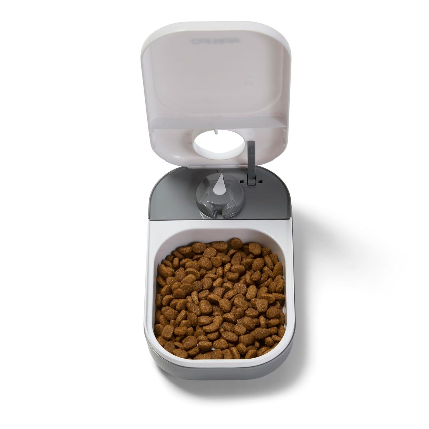 Cat Mate Single Meal Automatic Pet Feeder, BPA-Free, Fly-Proof, Holds 14 oz. of Wet Food