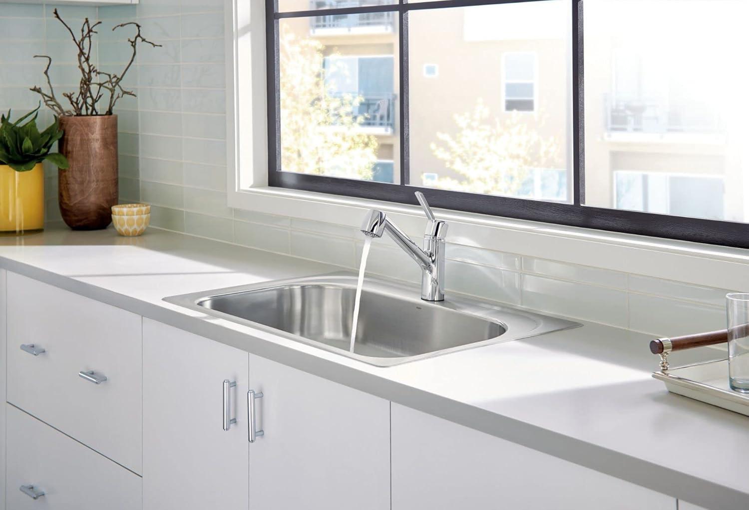 Method Pull Out Single Handle Kitchen Faucet with Power Clean and Duralock