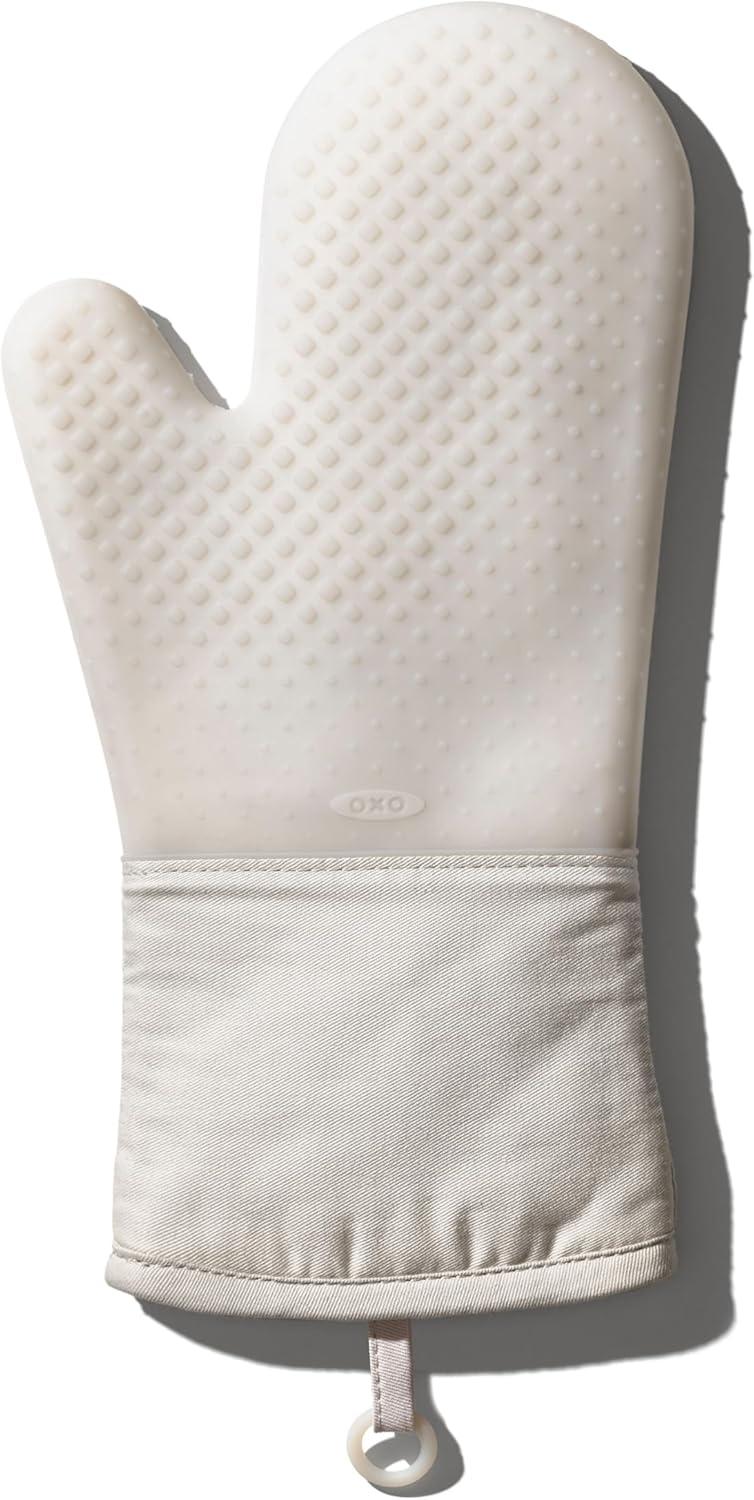OXO ® Oat Silicone Oven Mitt