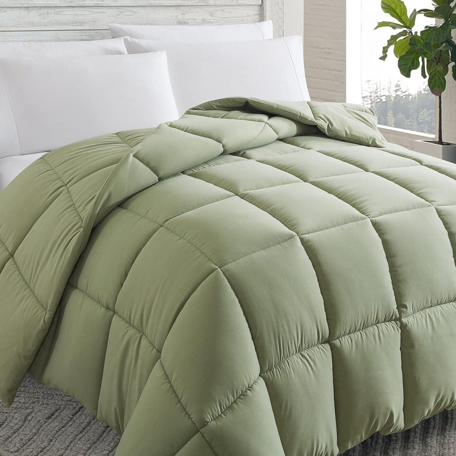 JUSTLET Luxury Solid Down Alternative Machine Washable Sage Green Comforters, Full