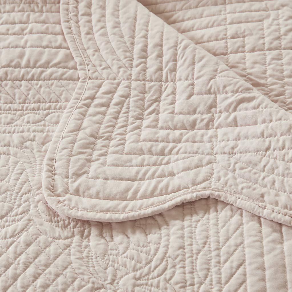 Madison Park Journey Oversized Quilted Throw with Scalloped Edges