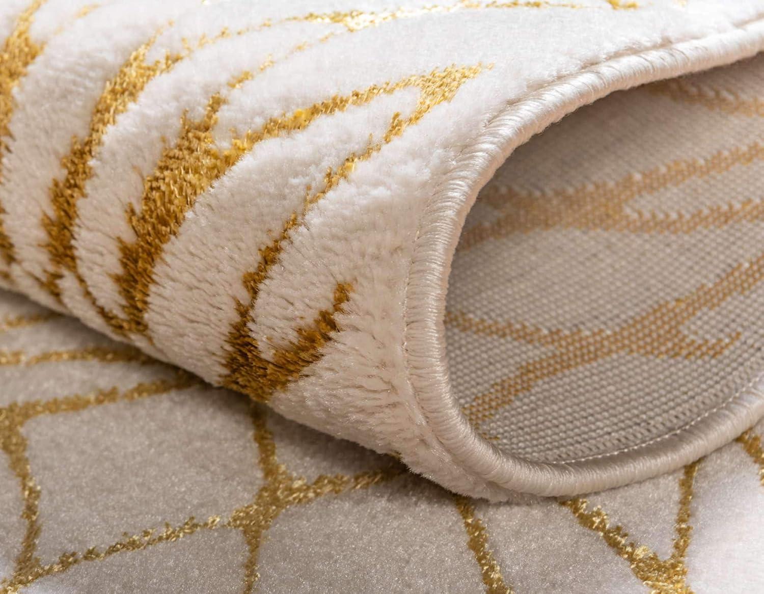 Marilyn Monroe Glitzy Geometric Rug