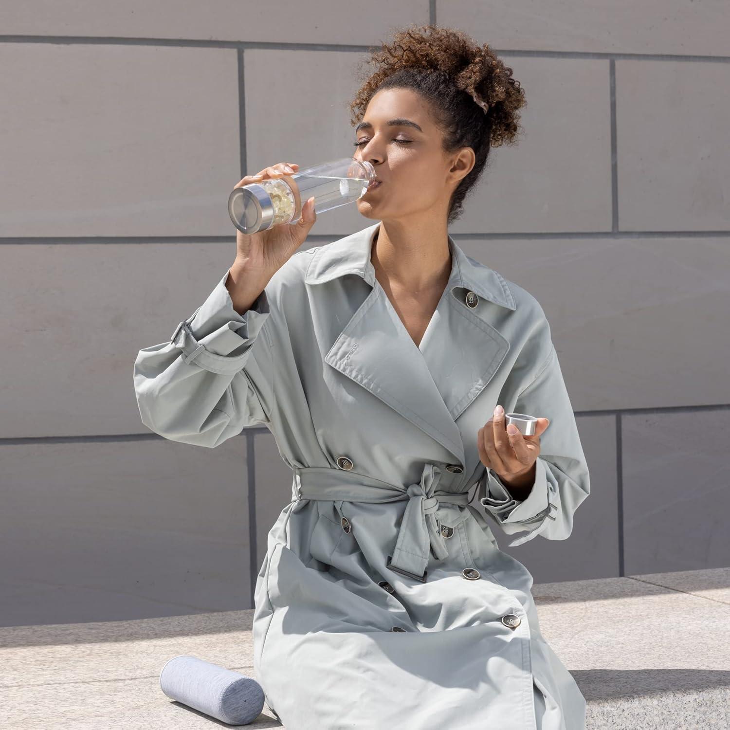Navaris Crystal Water Bottle - 14oz Glass Gemstone Drink Bottle with Loose Natural Gem Stones - Available with Different Type Stones