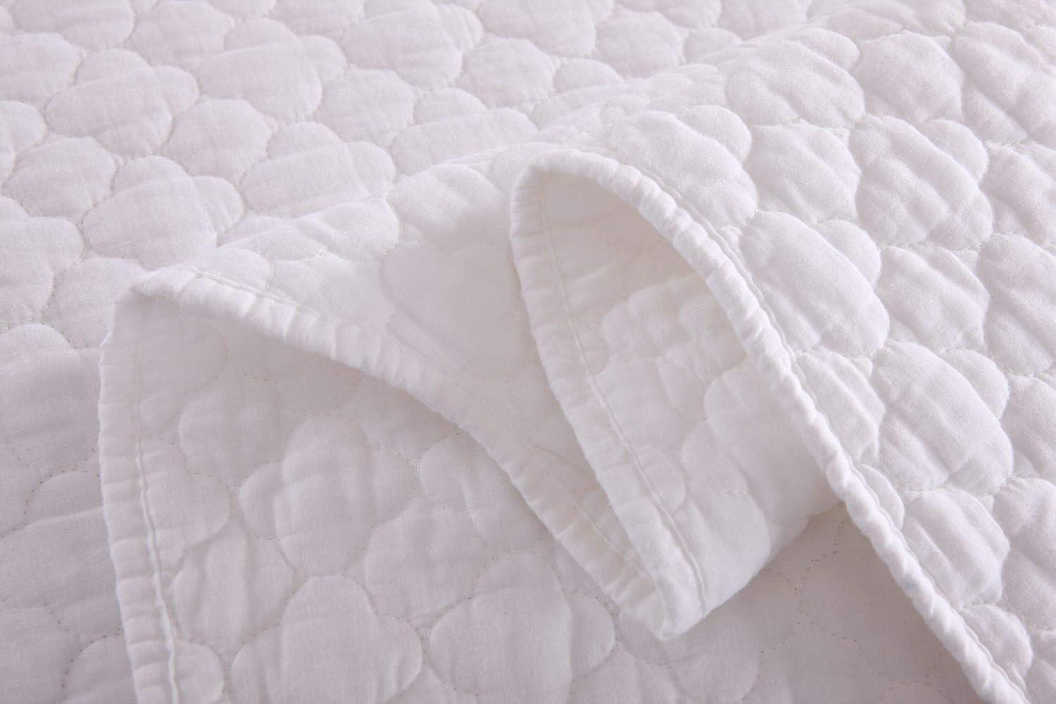 King Size White Cotton Reversible Quilt Set