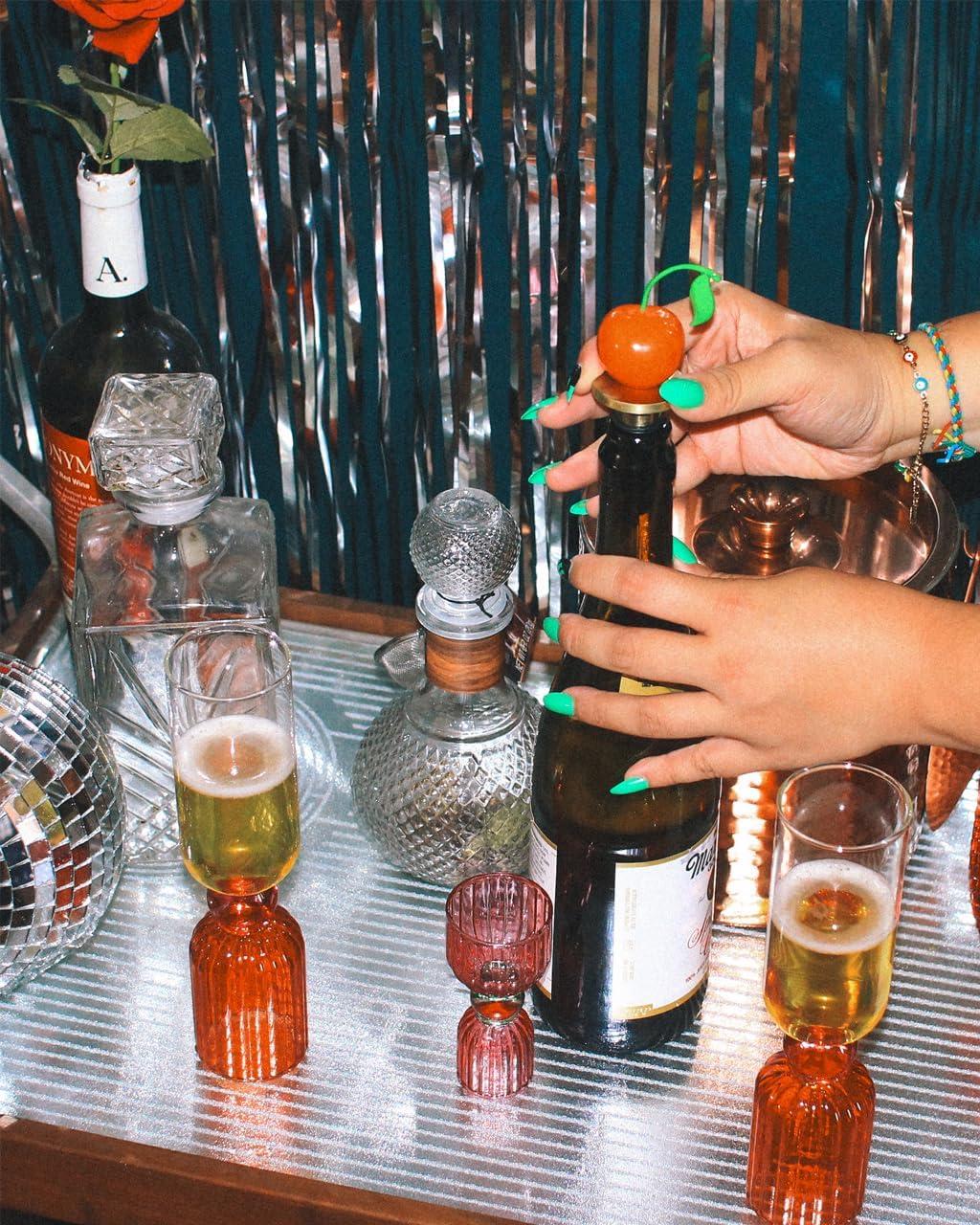 ban.do Wine Stopper, Cherry