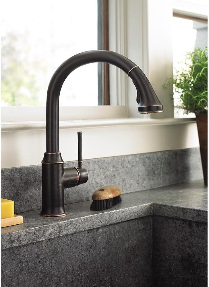 Modern Steel Optik Pull-Out Spray Kitchen Faucet in Chrome