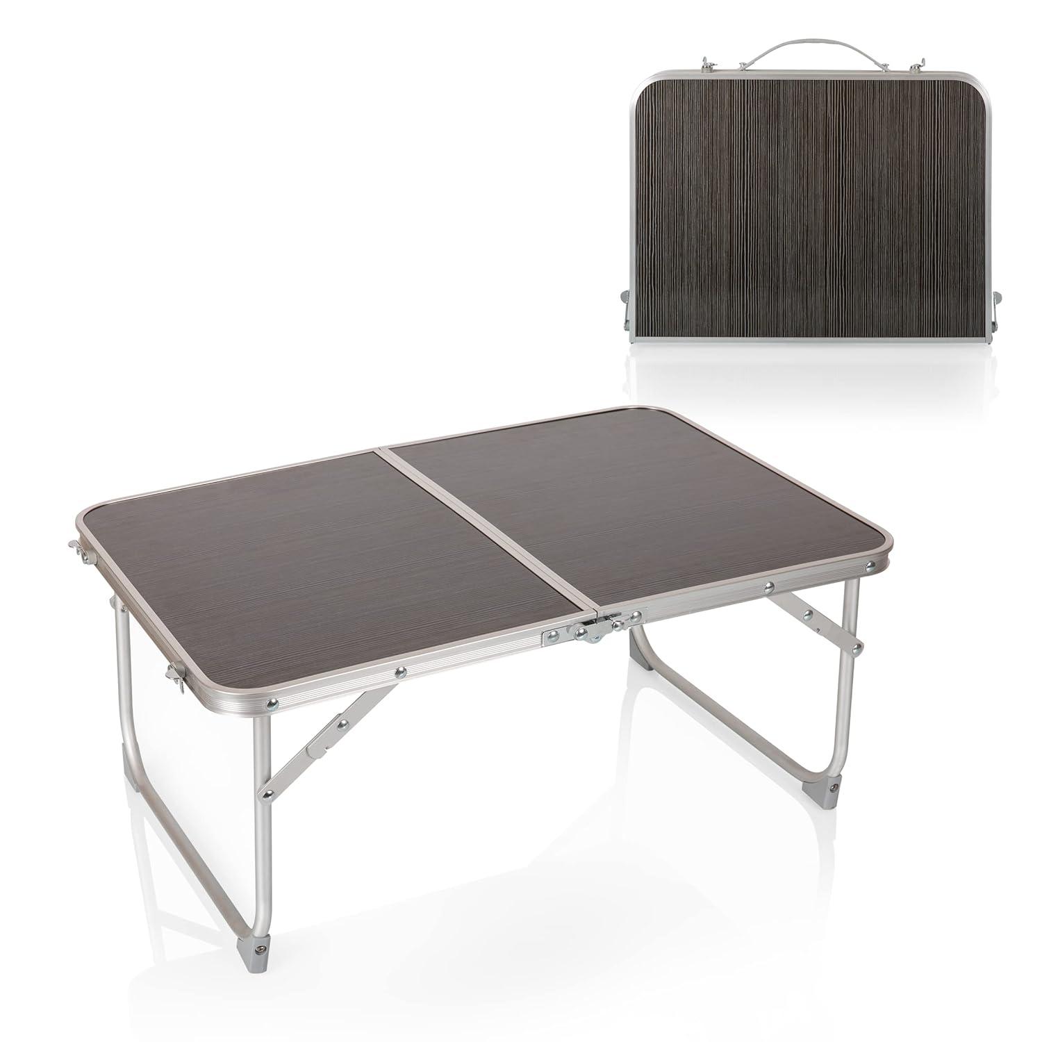 ONIVA™ Rectangular Outdoor Folding Picnic Table