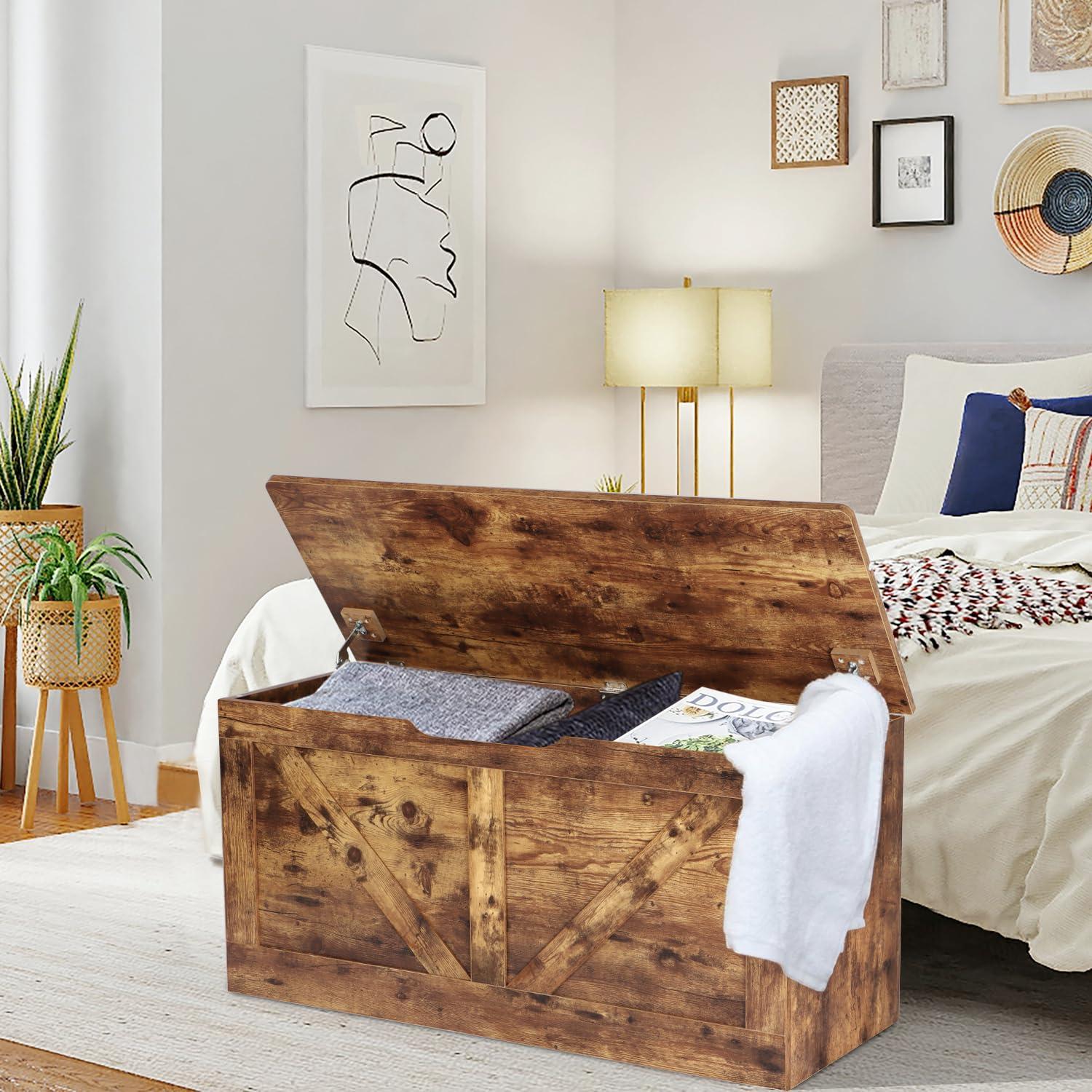 39.4" Storage Chest, Wooden Storage Bench, Large Storage Trunk with 2 Safety Hinges, Entryway Shoes Bench for Living Room, Bedroom, Rustic Brown