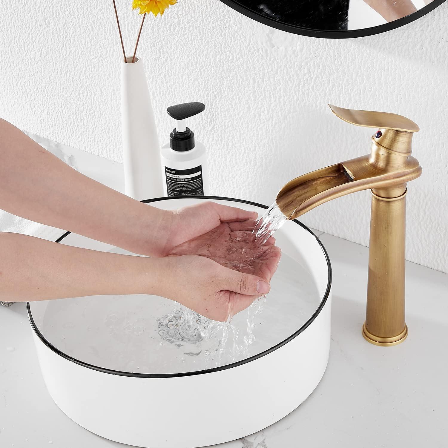 Vessel Sink Faucet Single-handle Bathroom Faucet with Drain Assembly