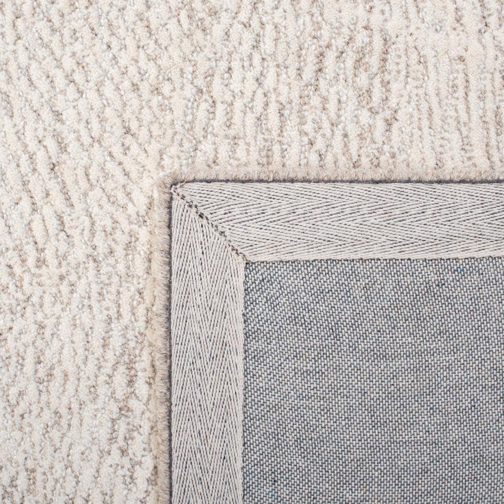 SAFAVIEH Metro Patricia Distressed Area Rug, Natural/Ivory, 2' x 3'