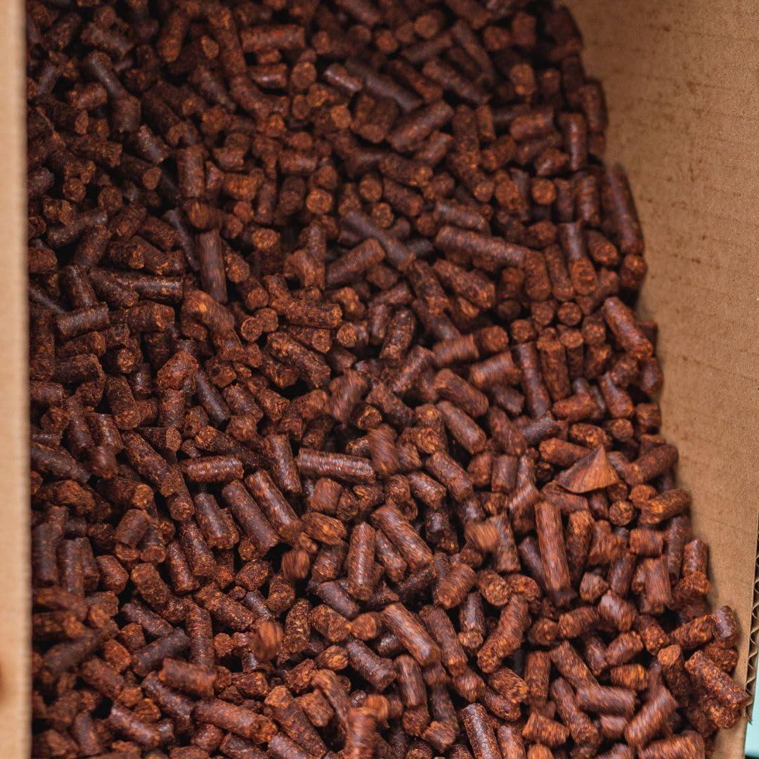 Smokin' Pecan 20 lb Box of 100% Natural Pecan Shell Pellets