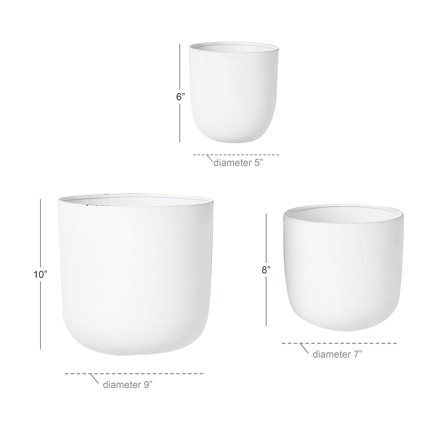 DecMode 9", 7", 6"H Round White Metal Indoor Outdoor Floating Dome Wall Planter (3 Count)