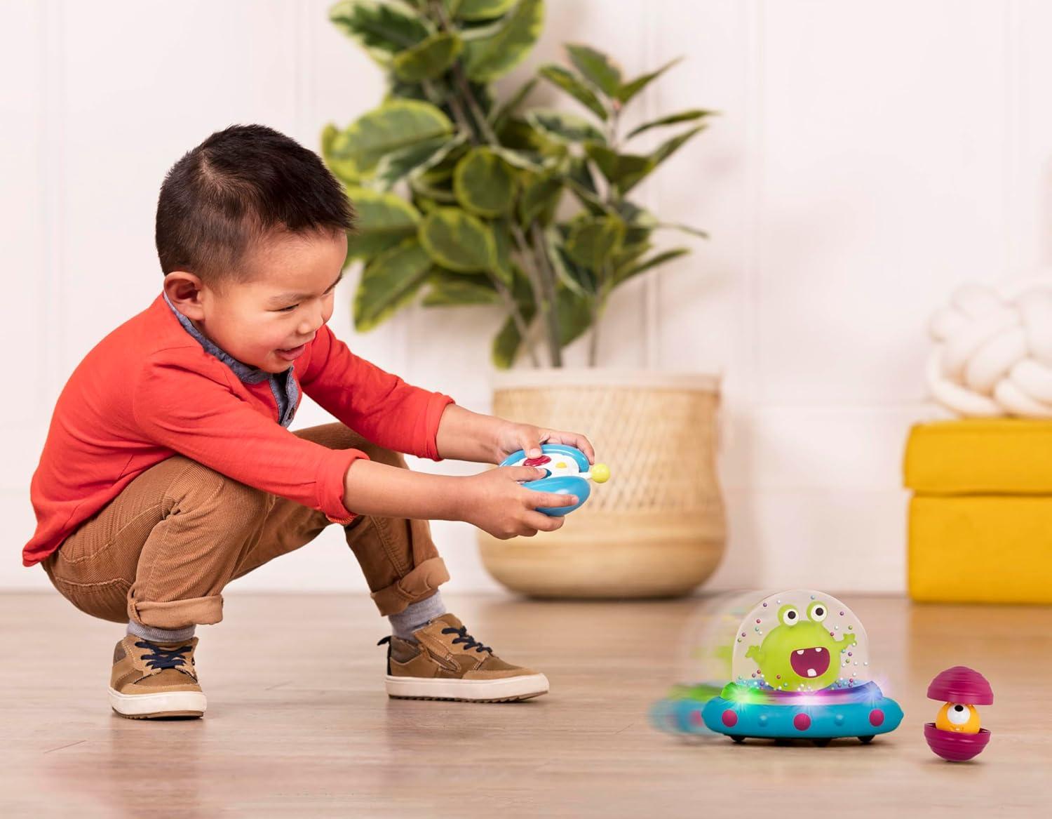 B. toys – Vehicle Bumper Space Car – Light – Up – Simple Remote Control Car for Toddlers with Alien Driver – Marky Mars – 12+ Months