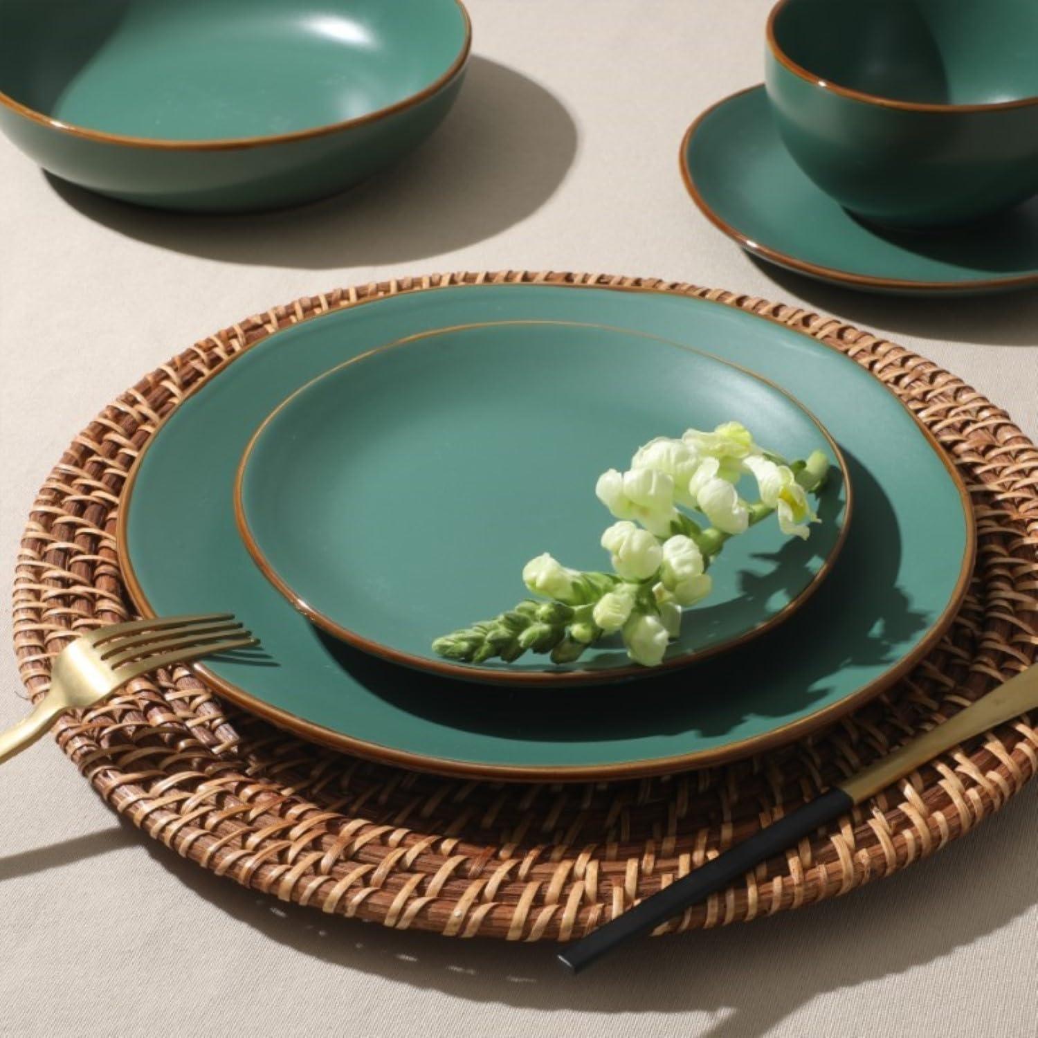 Green Semi-Glossy Ceramic 16-Piece Dinnerware Set