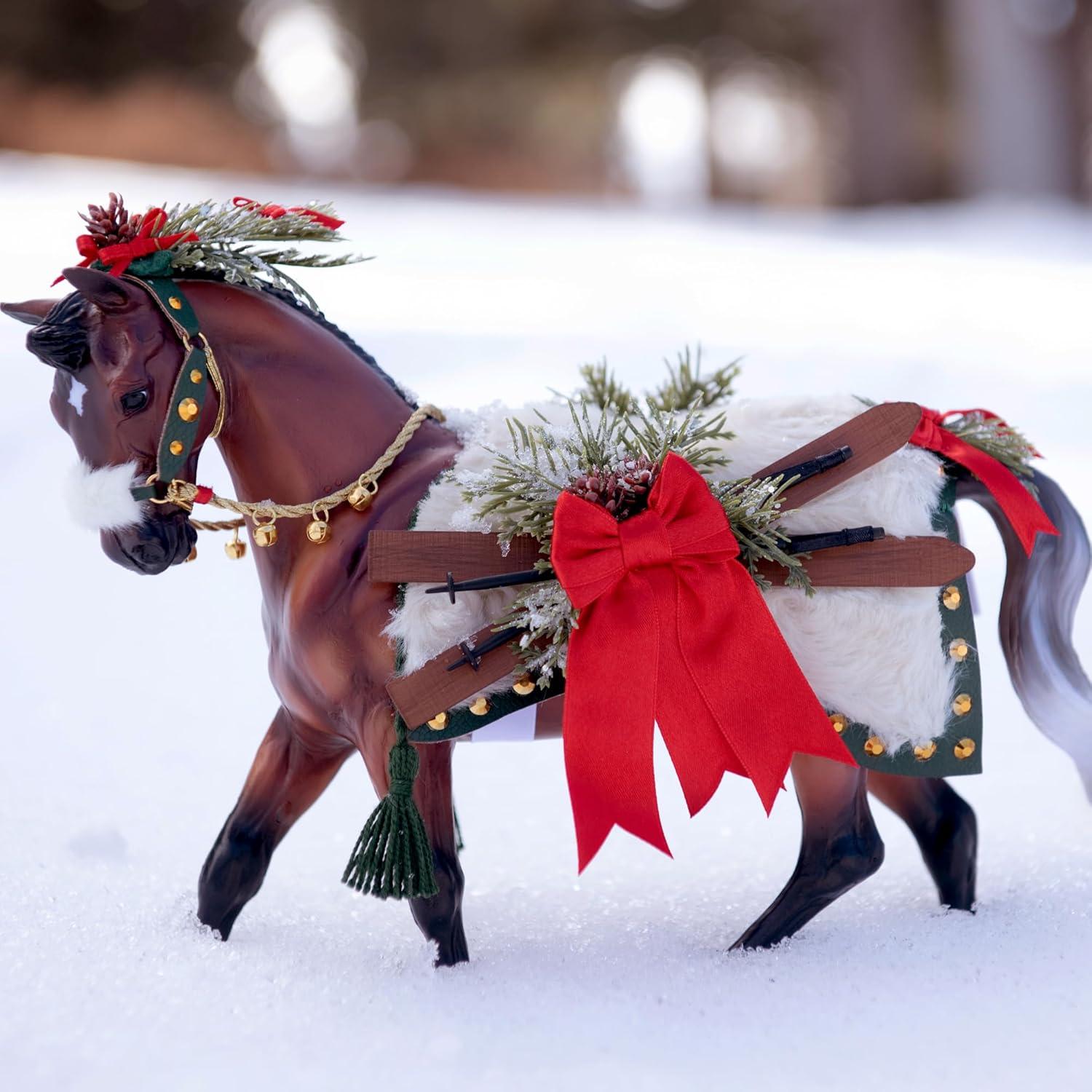 Breyer Horses 2024 Holiday Collection | Apres Ski - Holiday Horse
