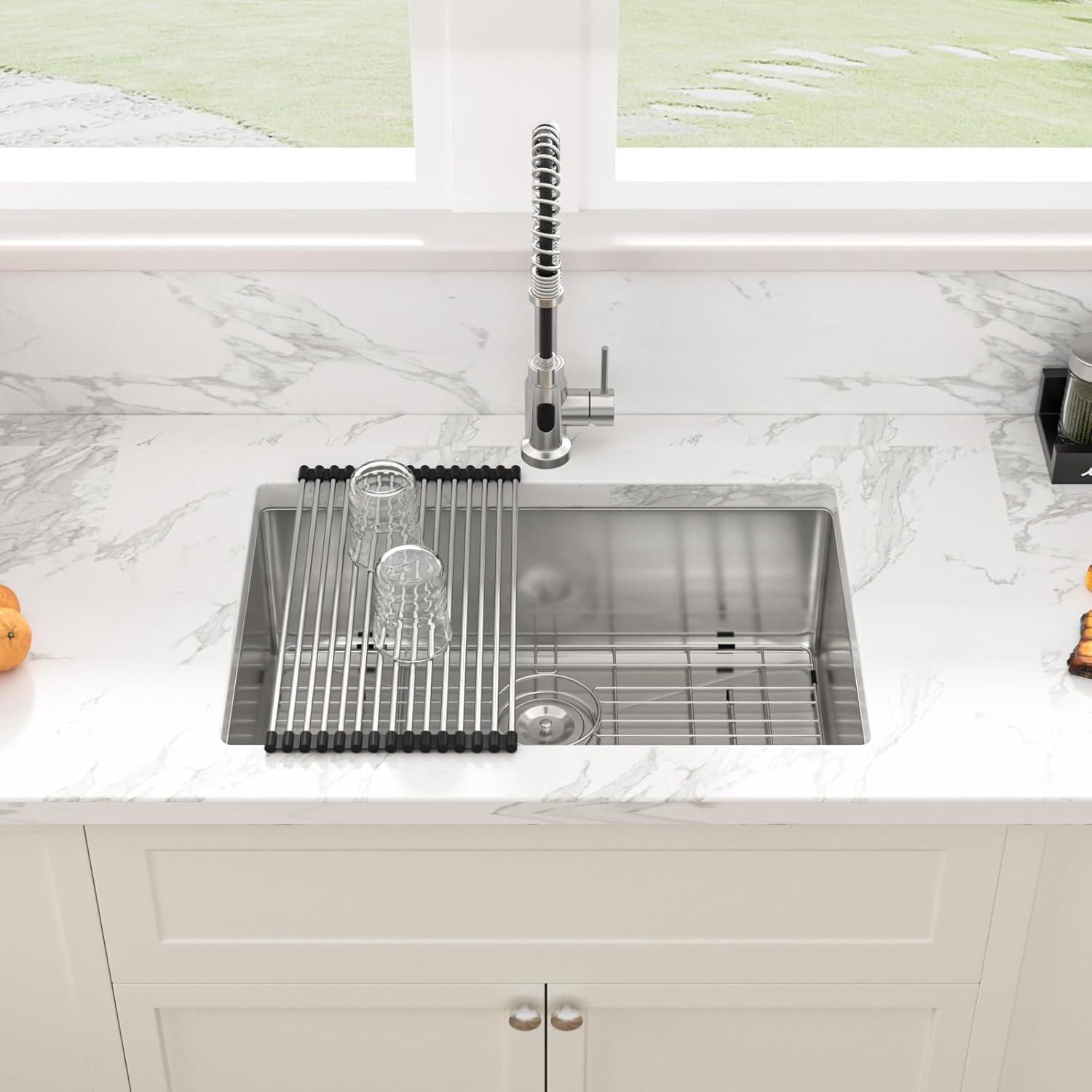 Sarlai 28'' L x 18" W Undermount Single Bowl Stainless Steel Kitchen Sink with Sink Grid and Basket Strainer SU2818R