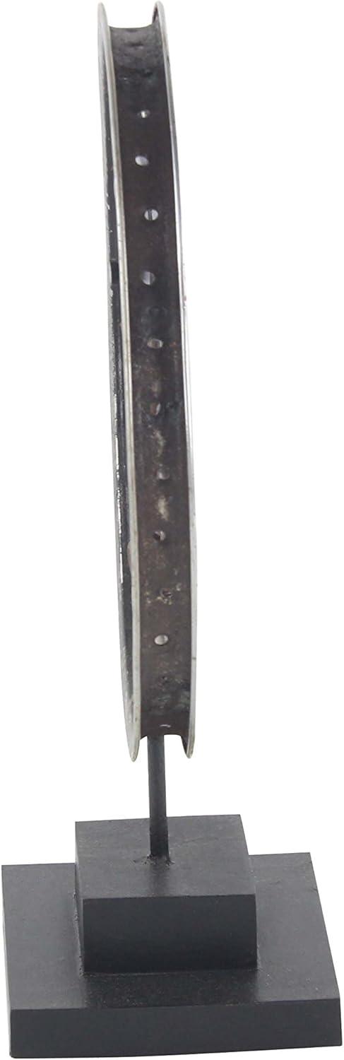 DecMode Iron Industrial Wheel Sculpture, Grey