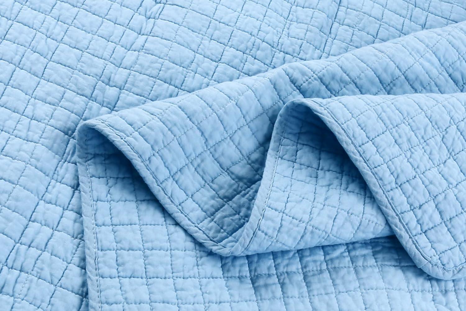 CTthrow Quit Quilted Throw Blanket