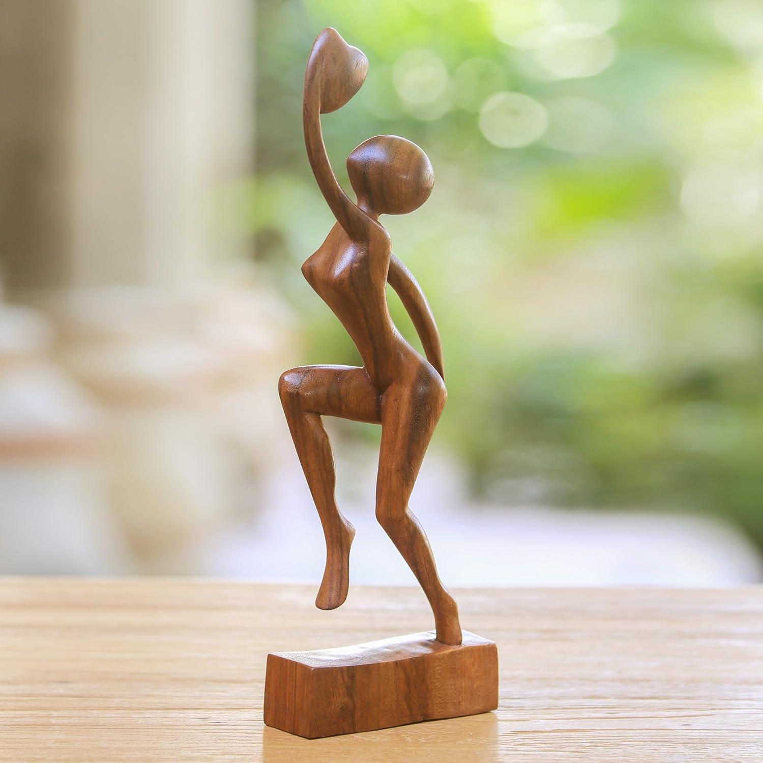 Penishaw Figurines & Sculptures