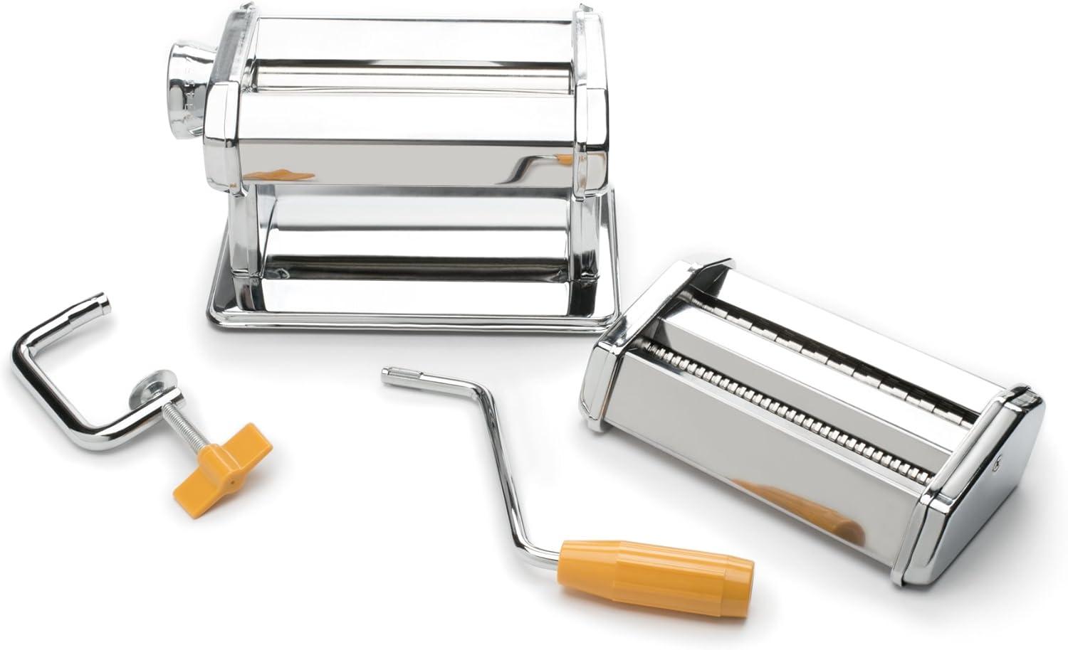 Fox Run Brands Fox Run Brands Manual Pasta Maker with 1 Attachment