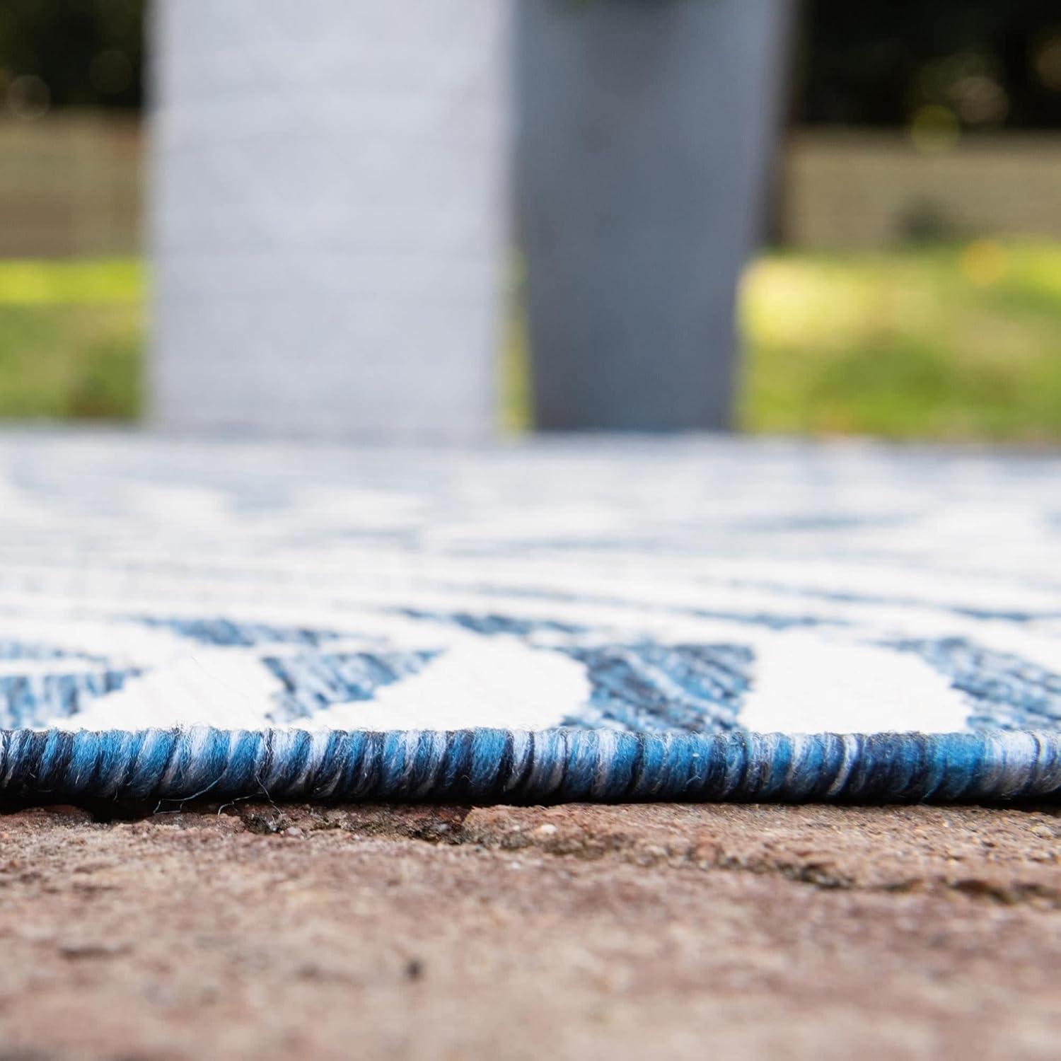 Unique Loom Outdoor Botanical Collection Area Rug - Palm (6' 1" x 9' Rectangle, Blue/ Navy Blue)